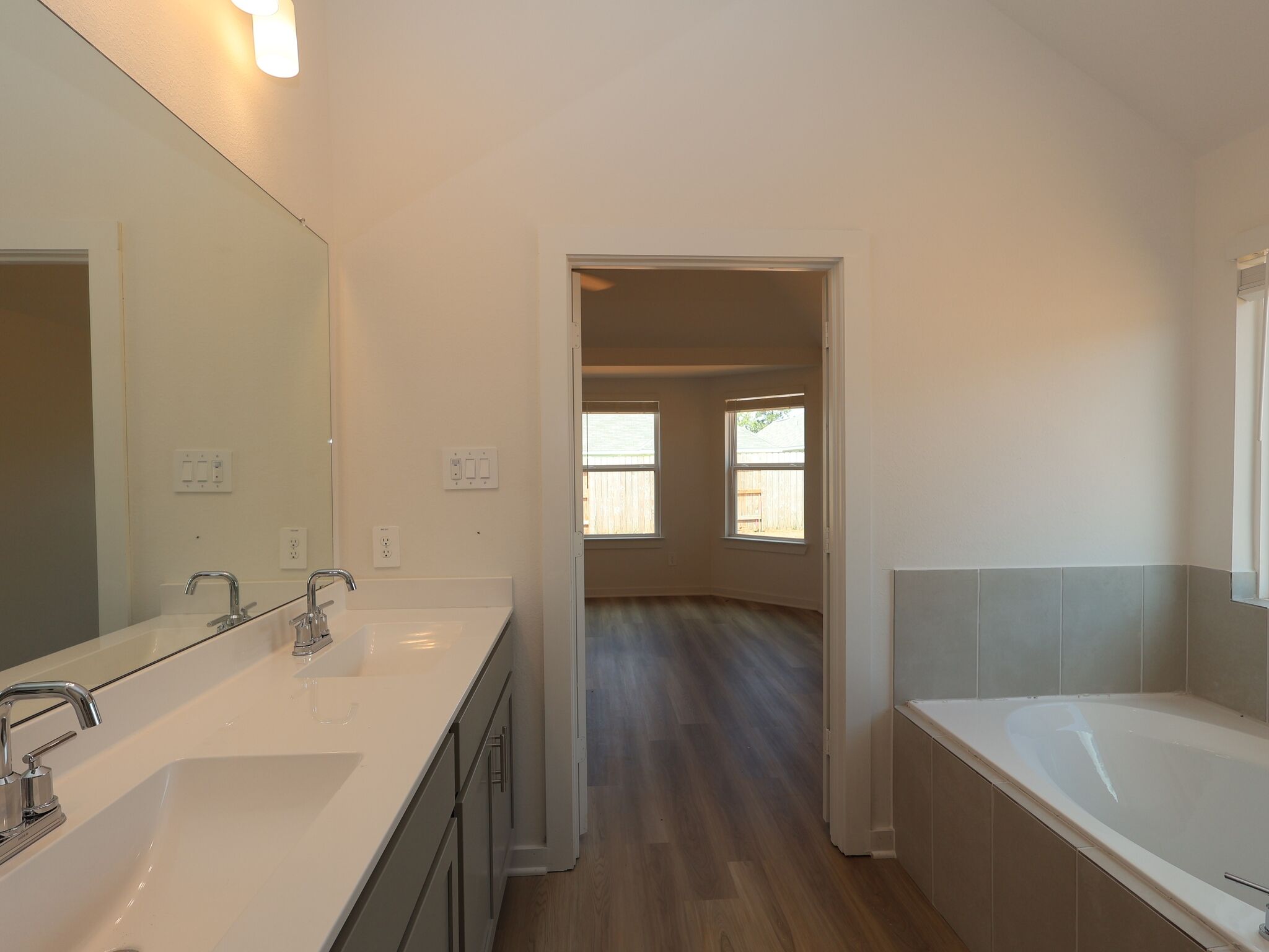 Owner's Bathroom