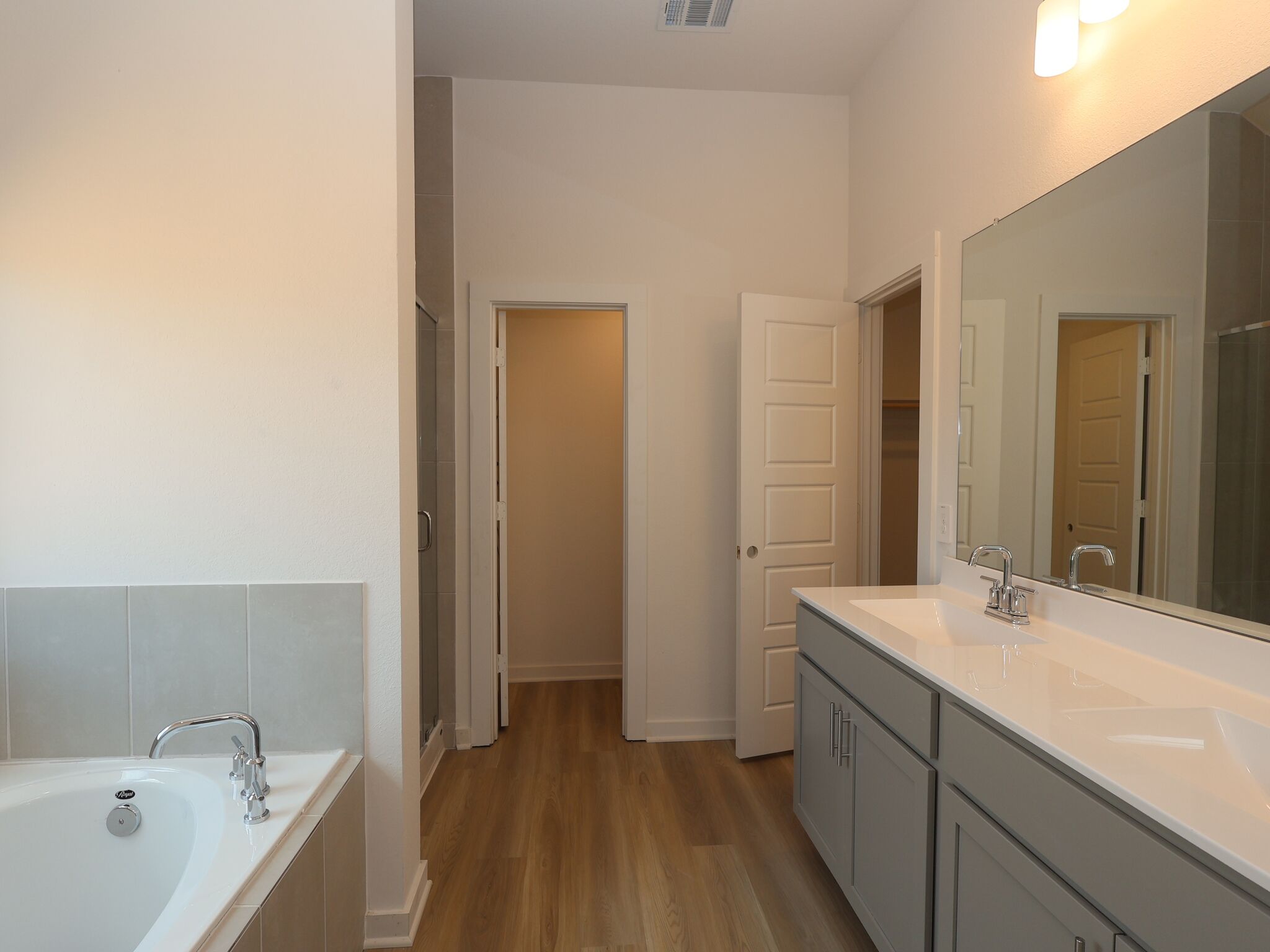 Owner's Bathroom