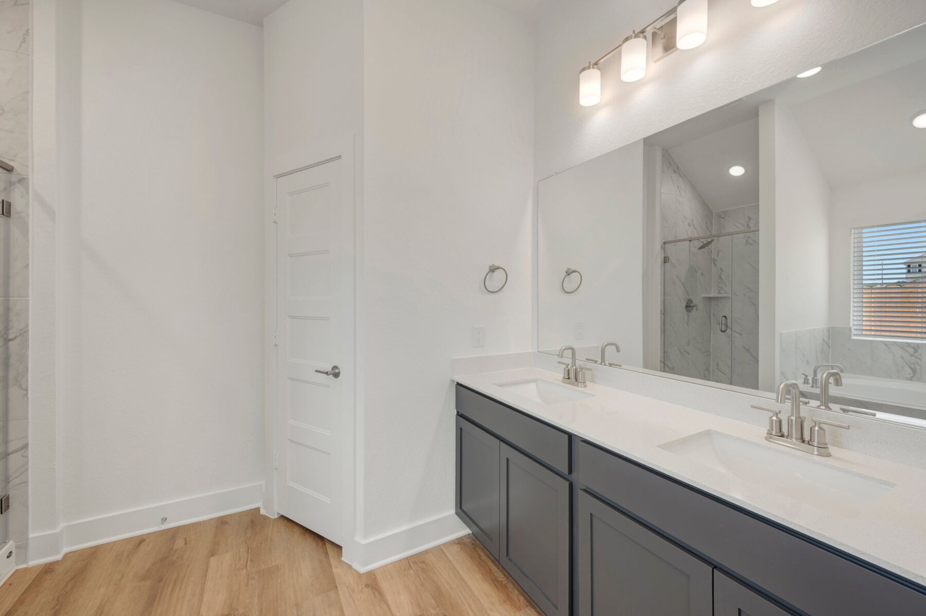 Owner's Bathroom