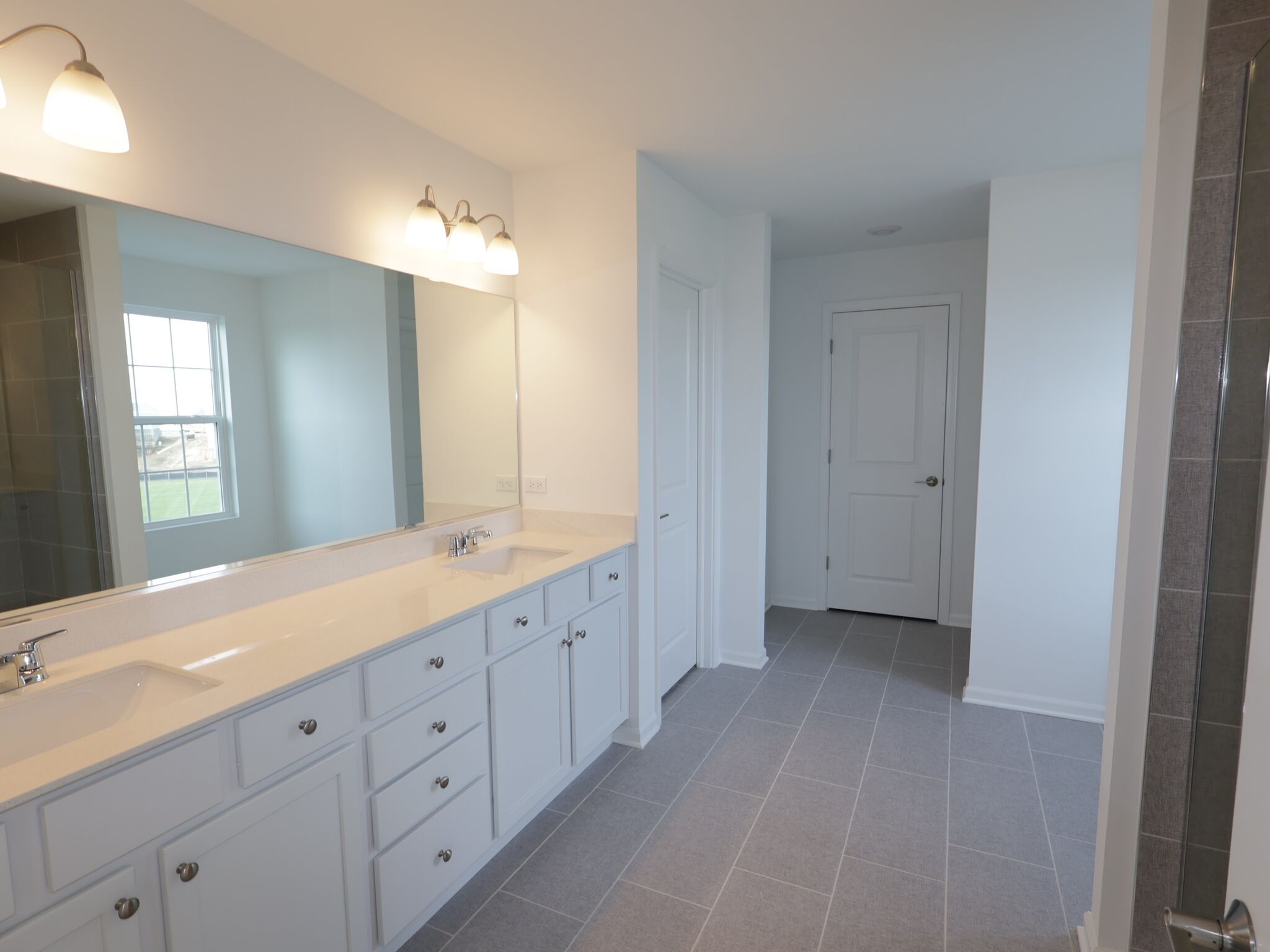 Owner's Bathroom