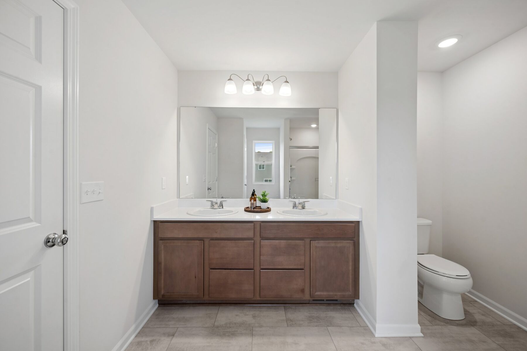 Owner's Bathroom