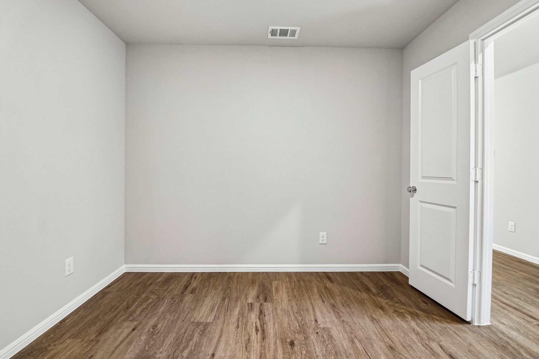 Flex Room