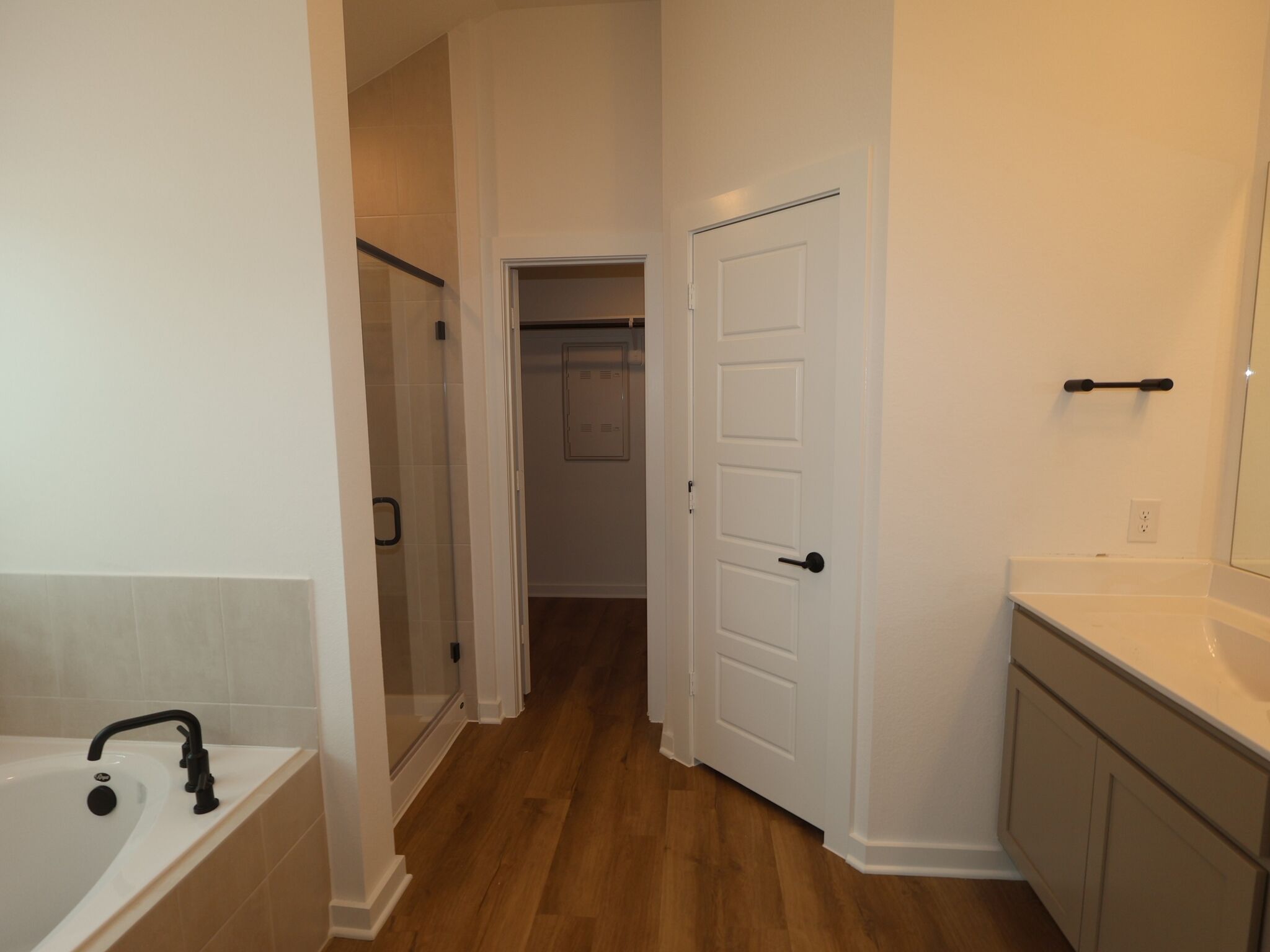 Owner's Bathroom
