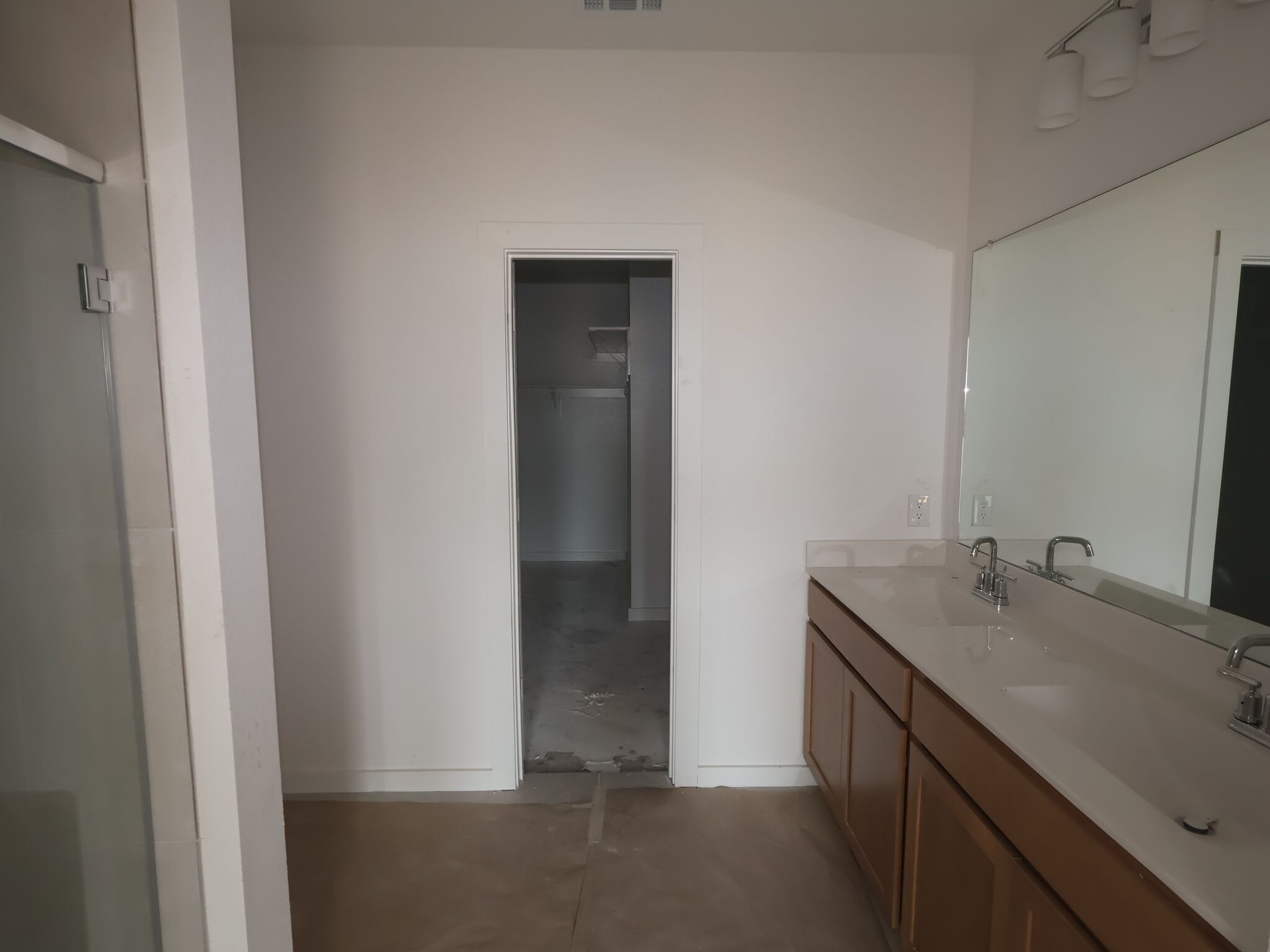 Owner's Bathroom
