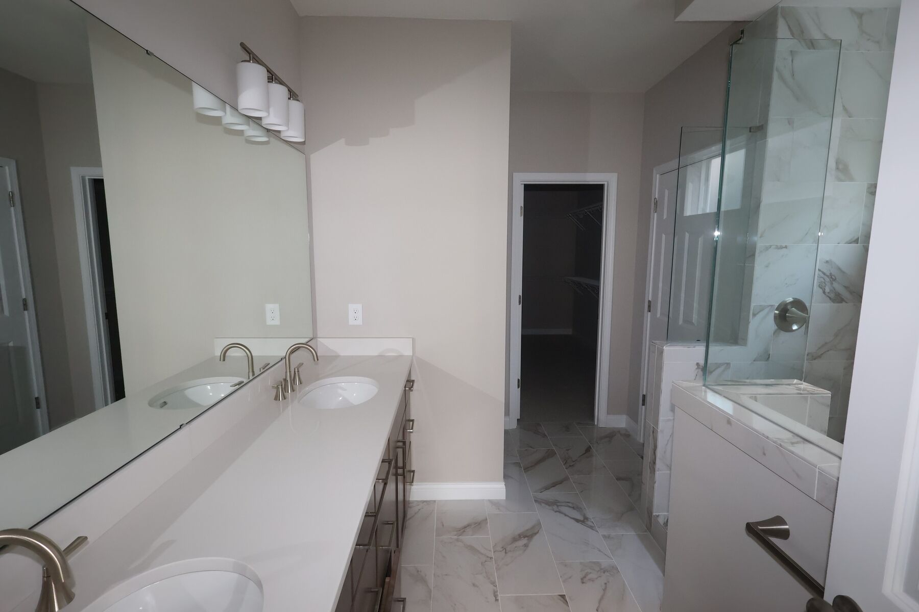 Owner's Bathroom