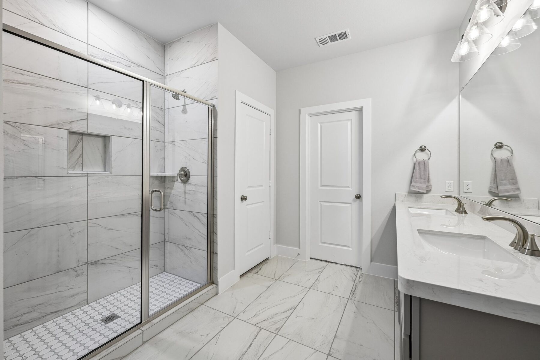 Owners Bathroom