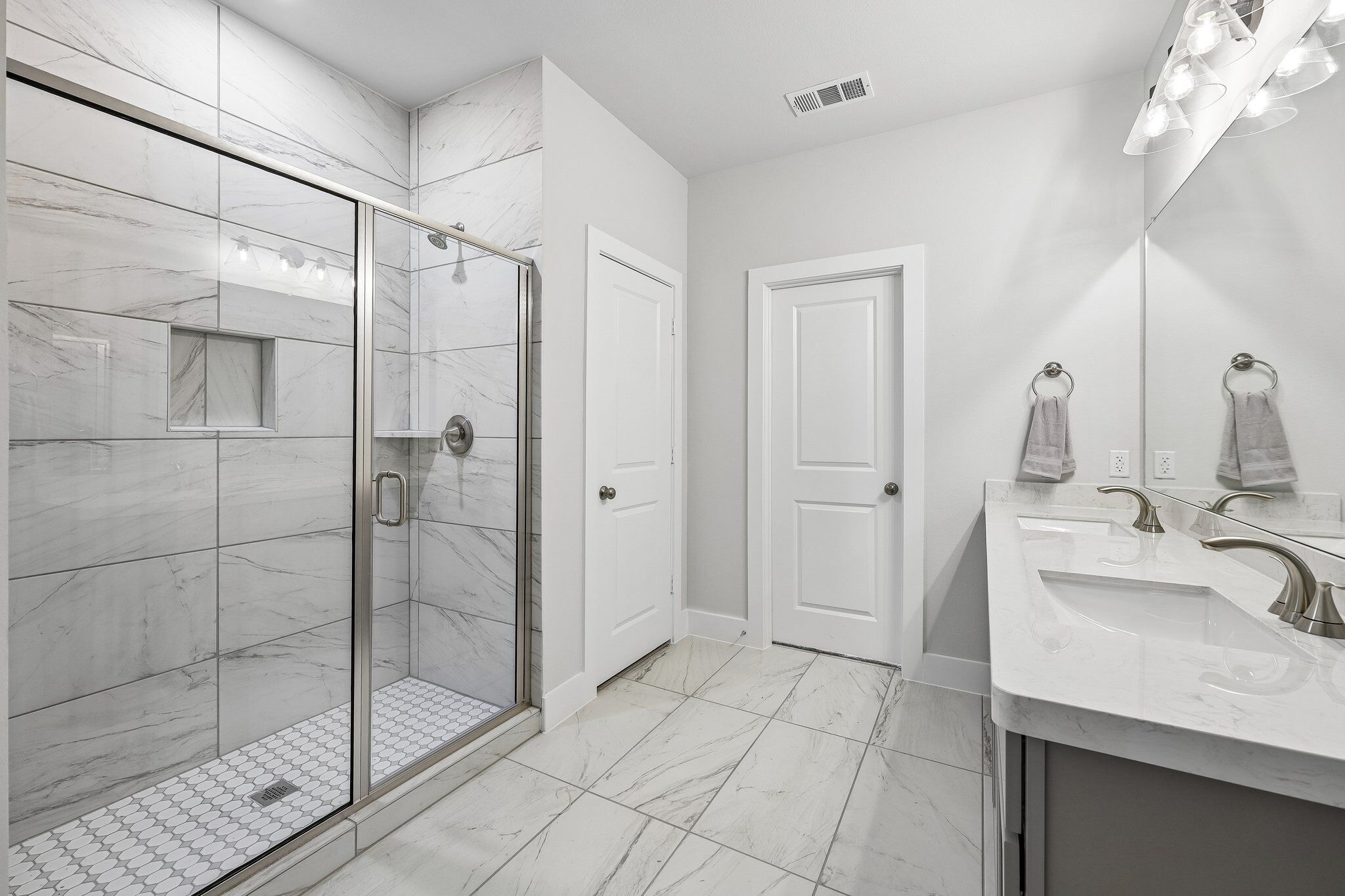 Owners Bathroom