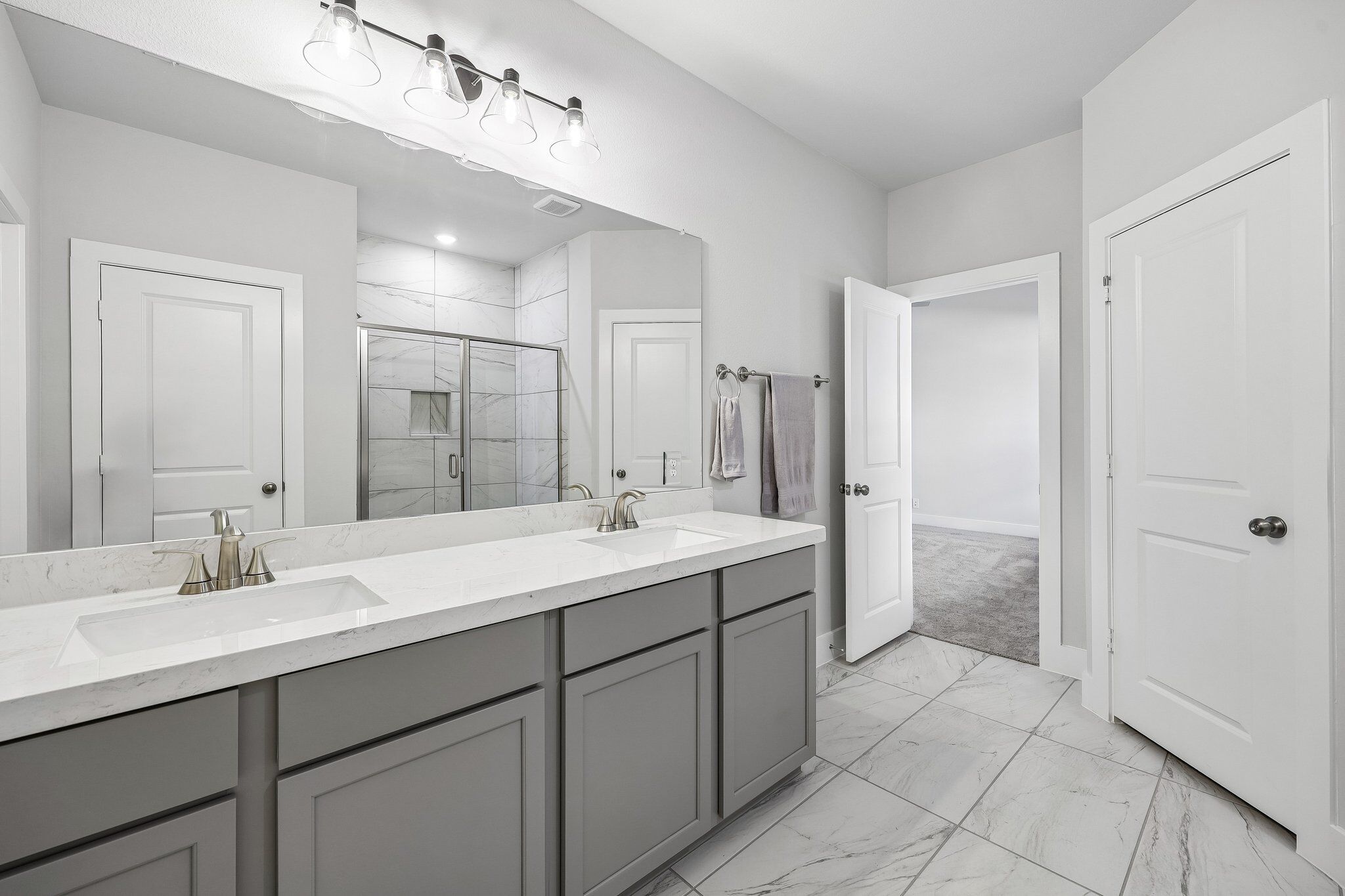 Owners Bathroom