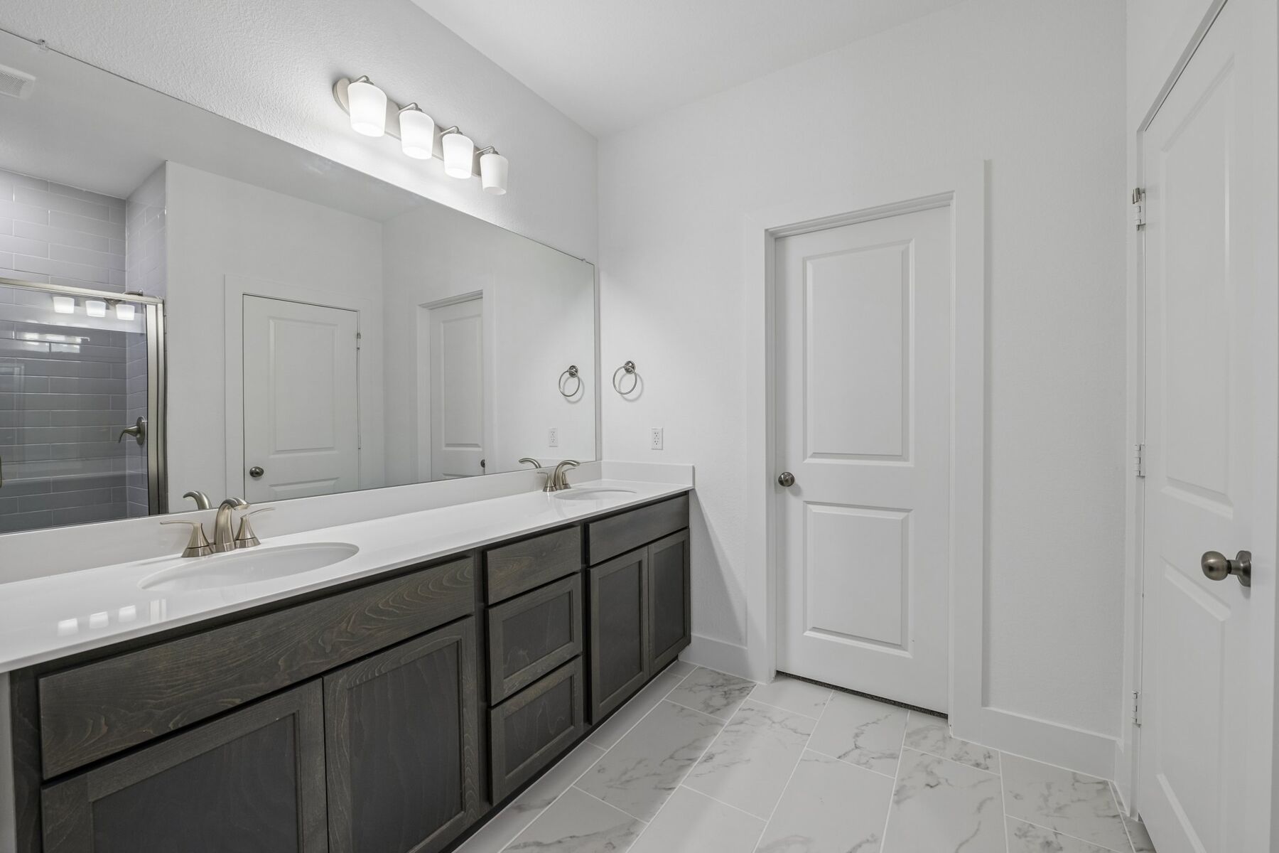 Owners Bathroom