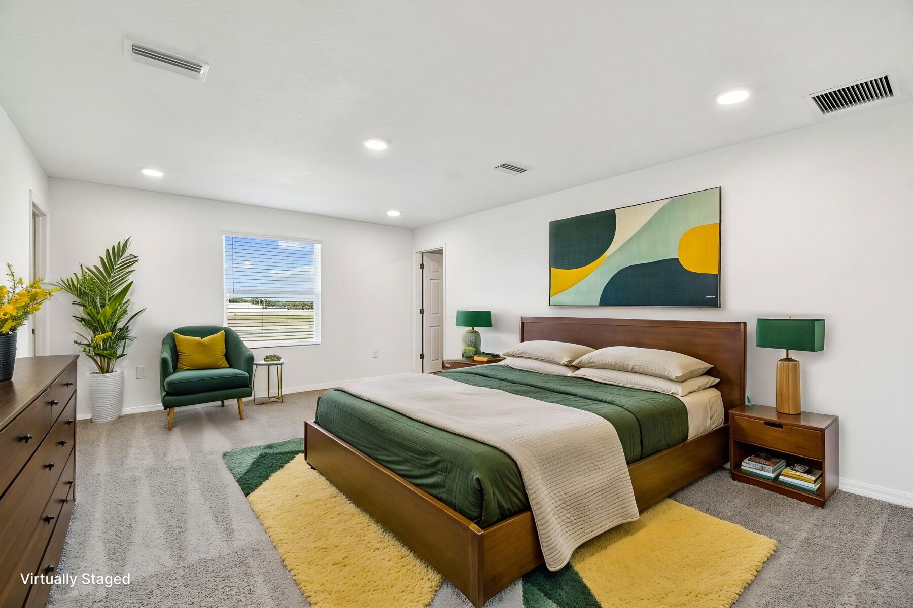Owner's Suite - Virtually Staged