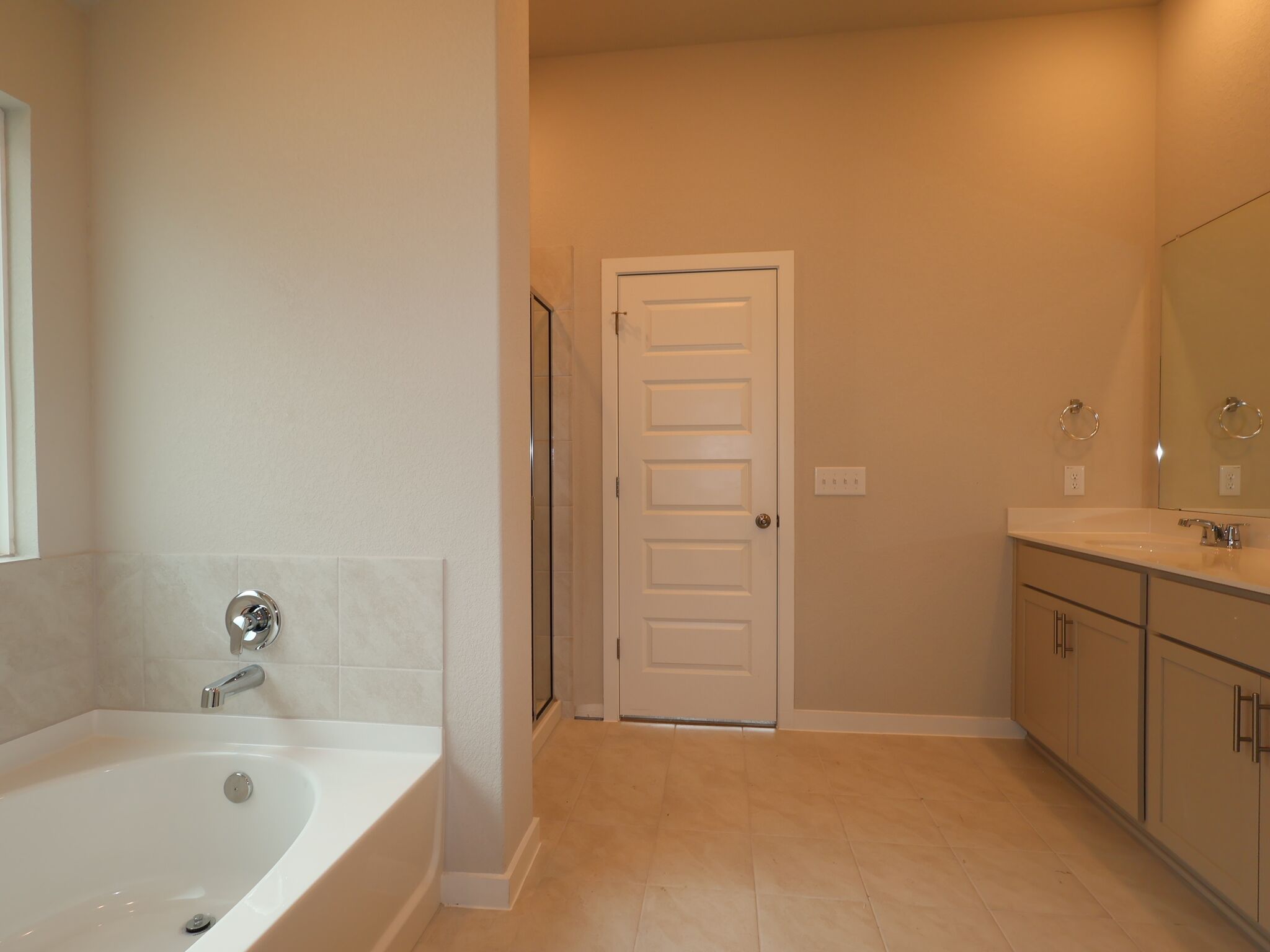 Owner's Bathroom