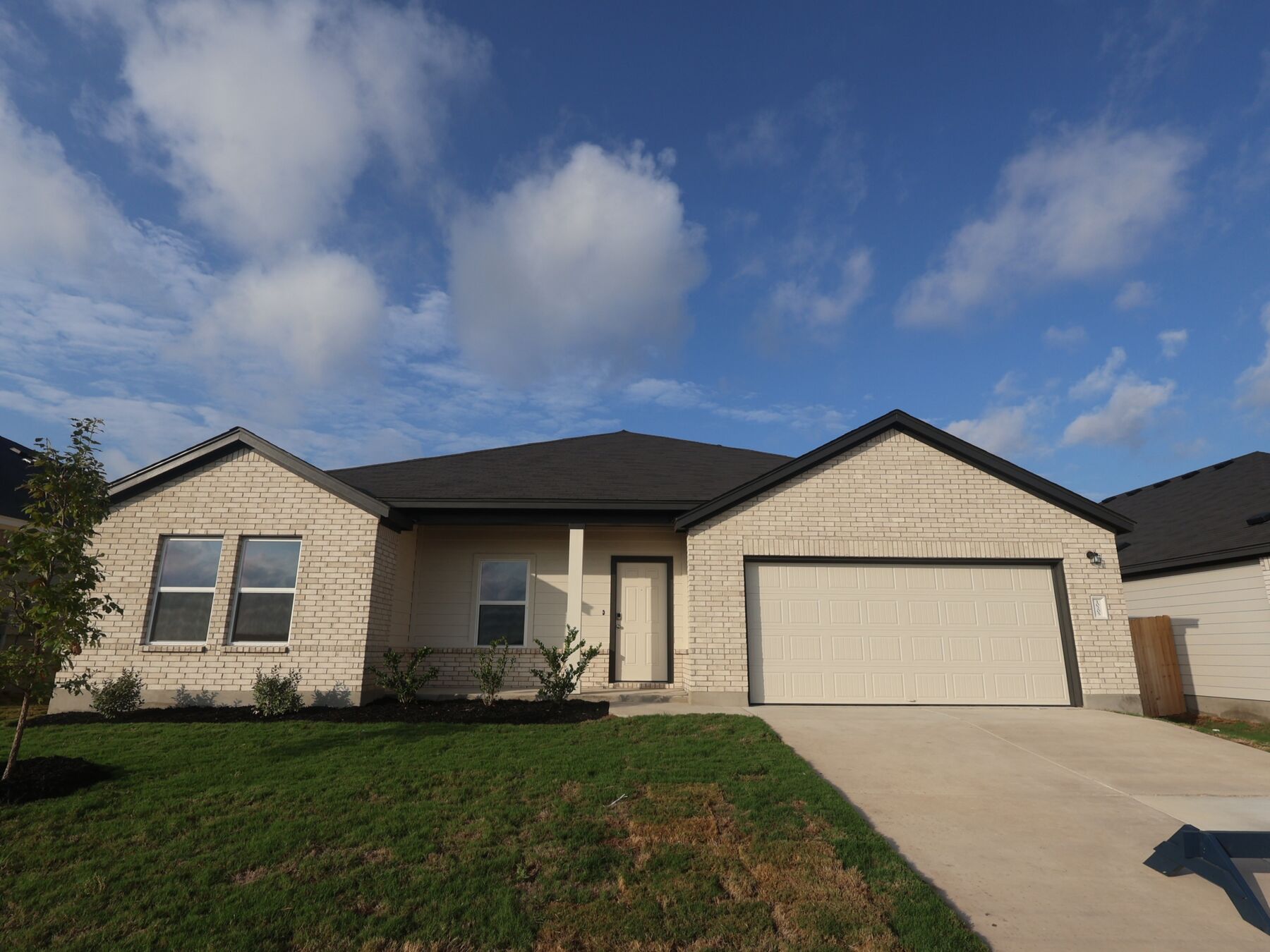 M/I Homes — Hawkins - B at Willow Springs
