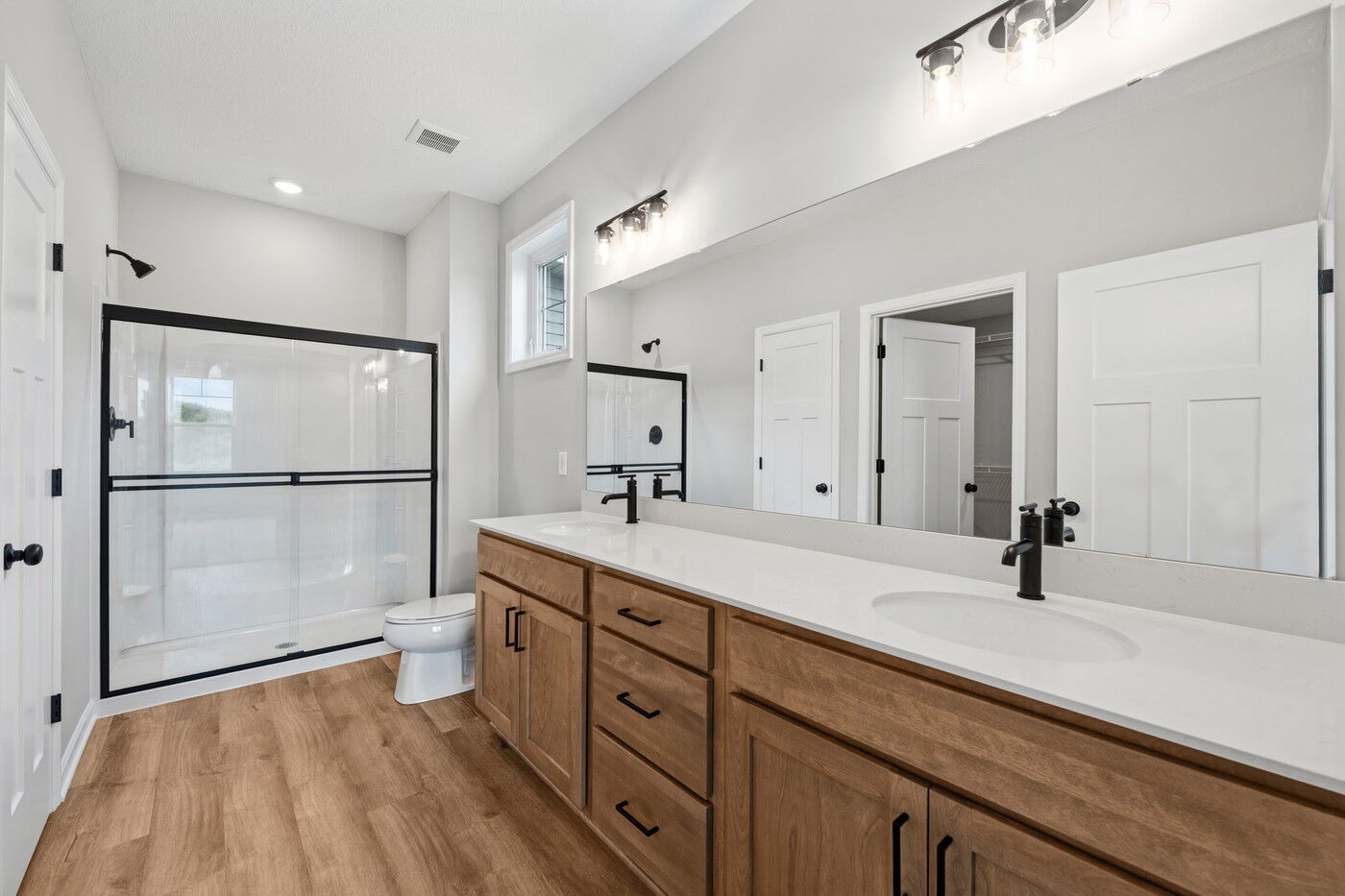 Owner's Bathroom