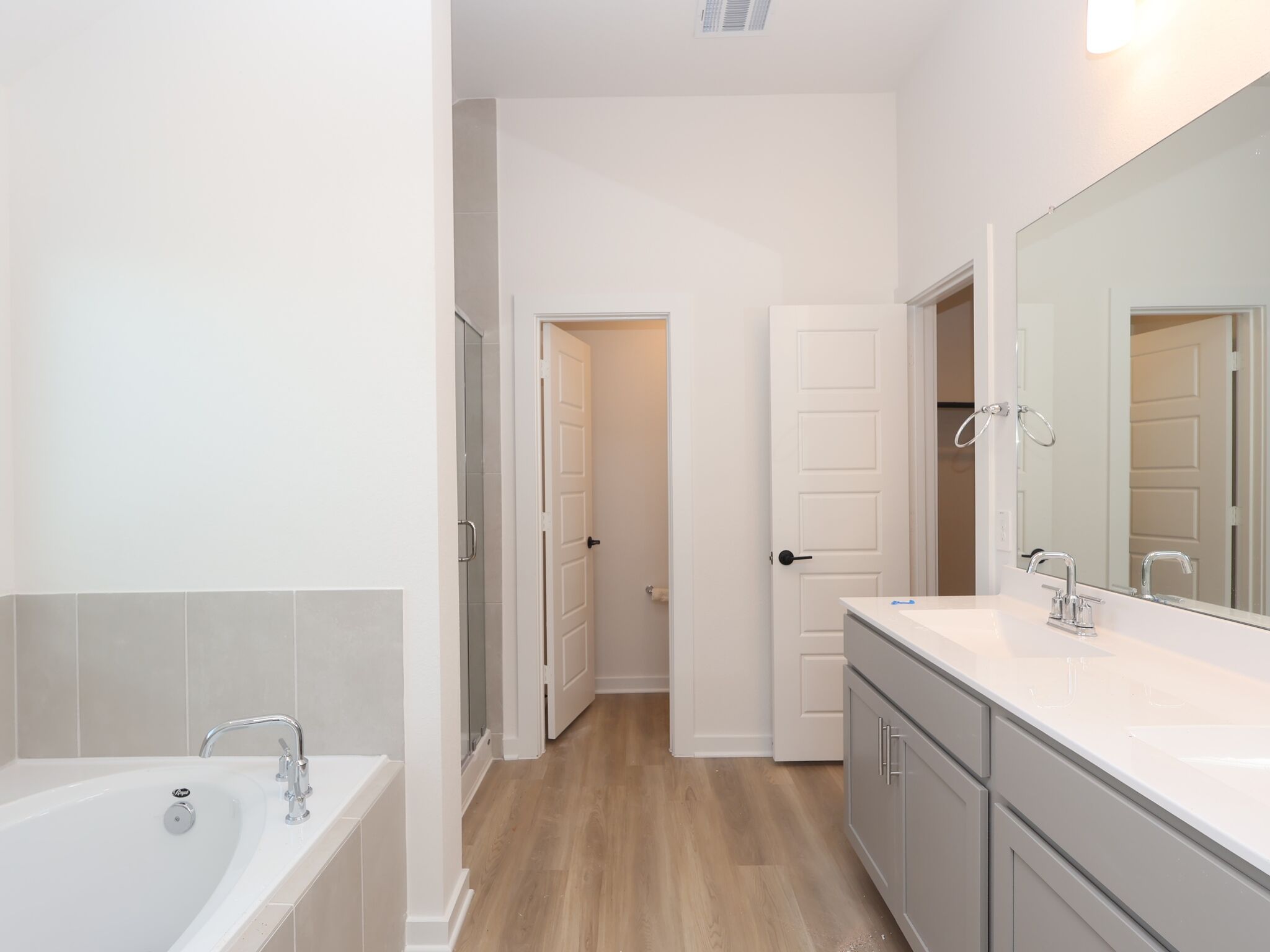 Owner's Bathroom