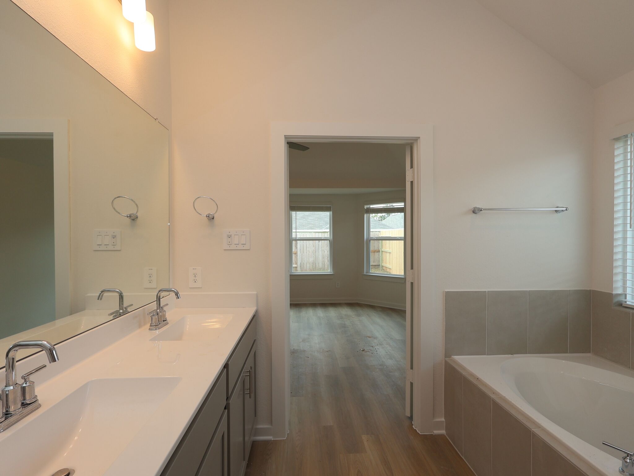 Owner's Bathroom