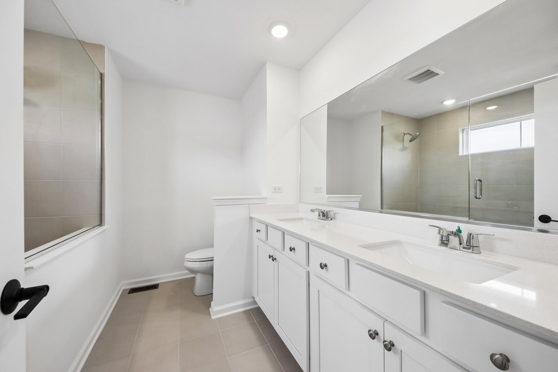 Owners Bathroom