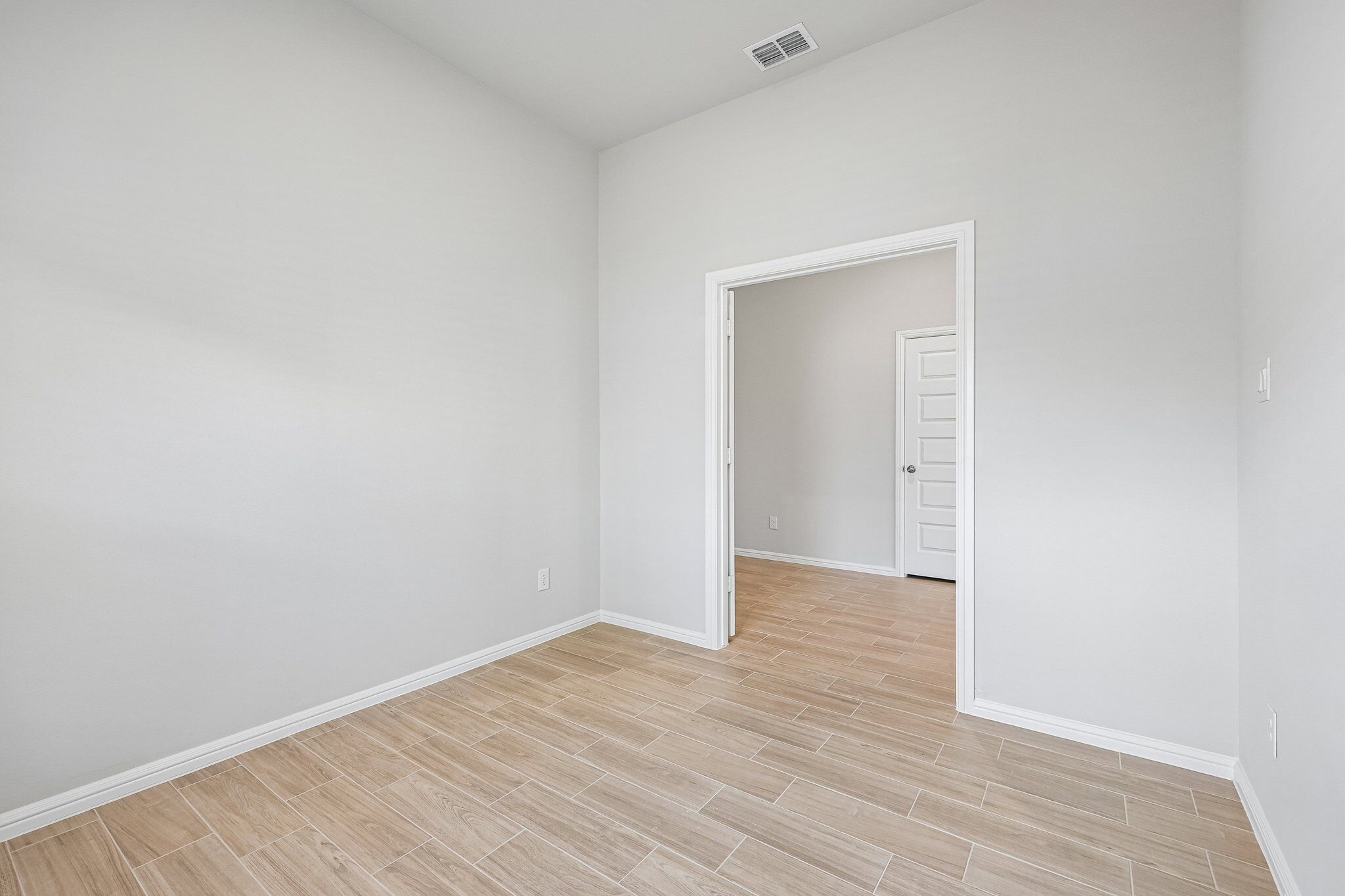 Flex Room