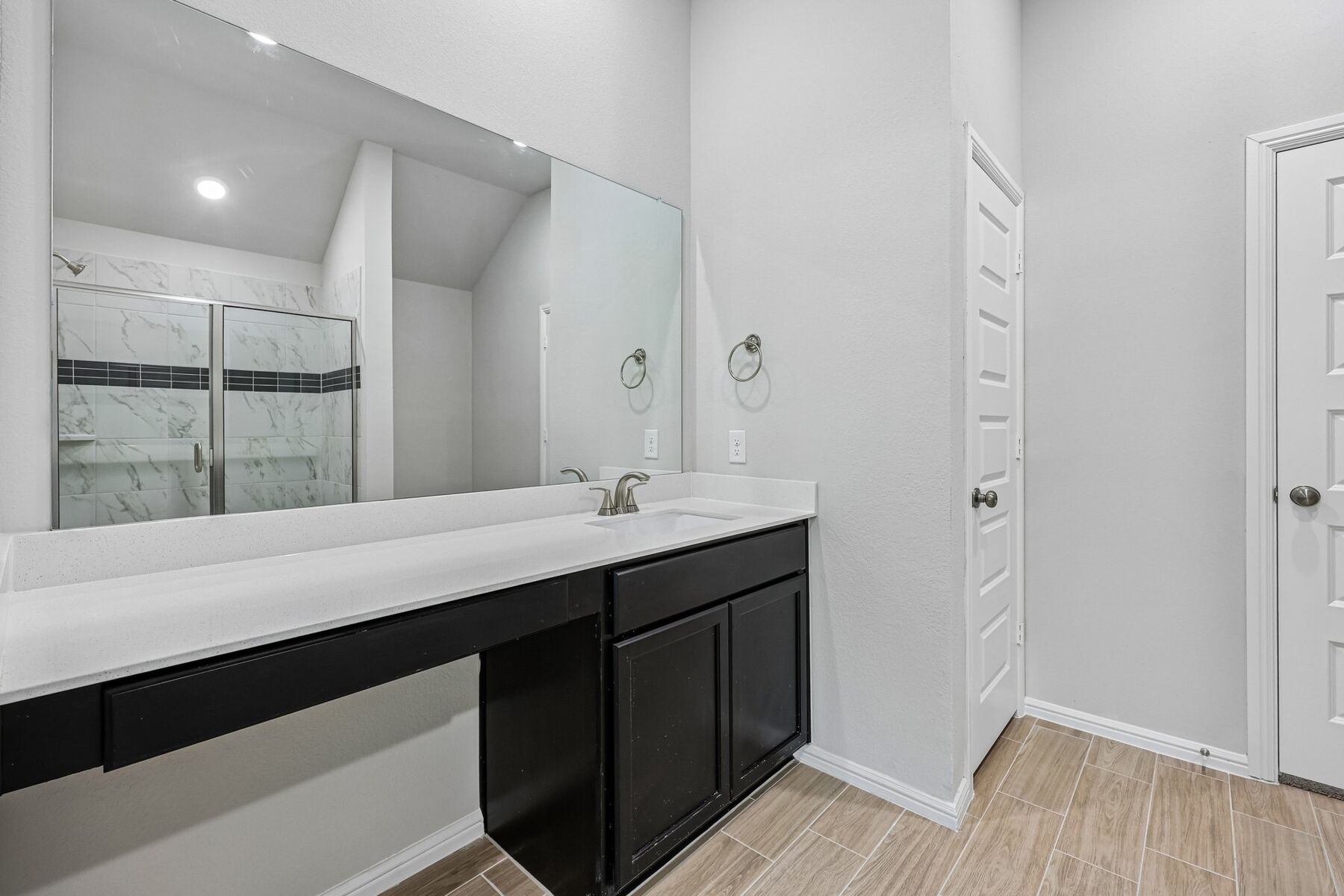 Owners Bathroom