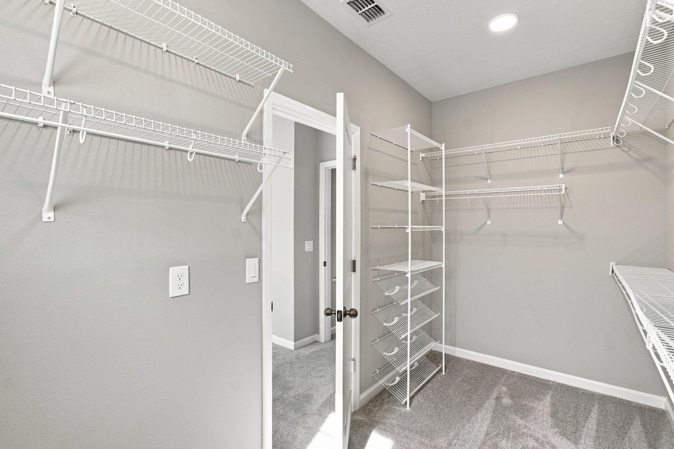Owner's Closet