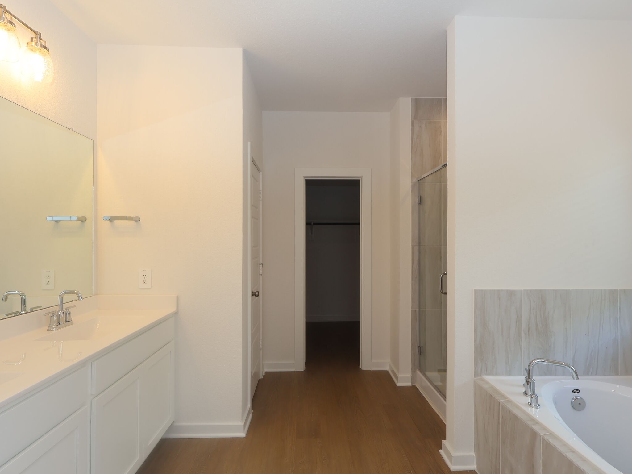 Owner's Bathroom