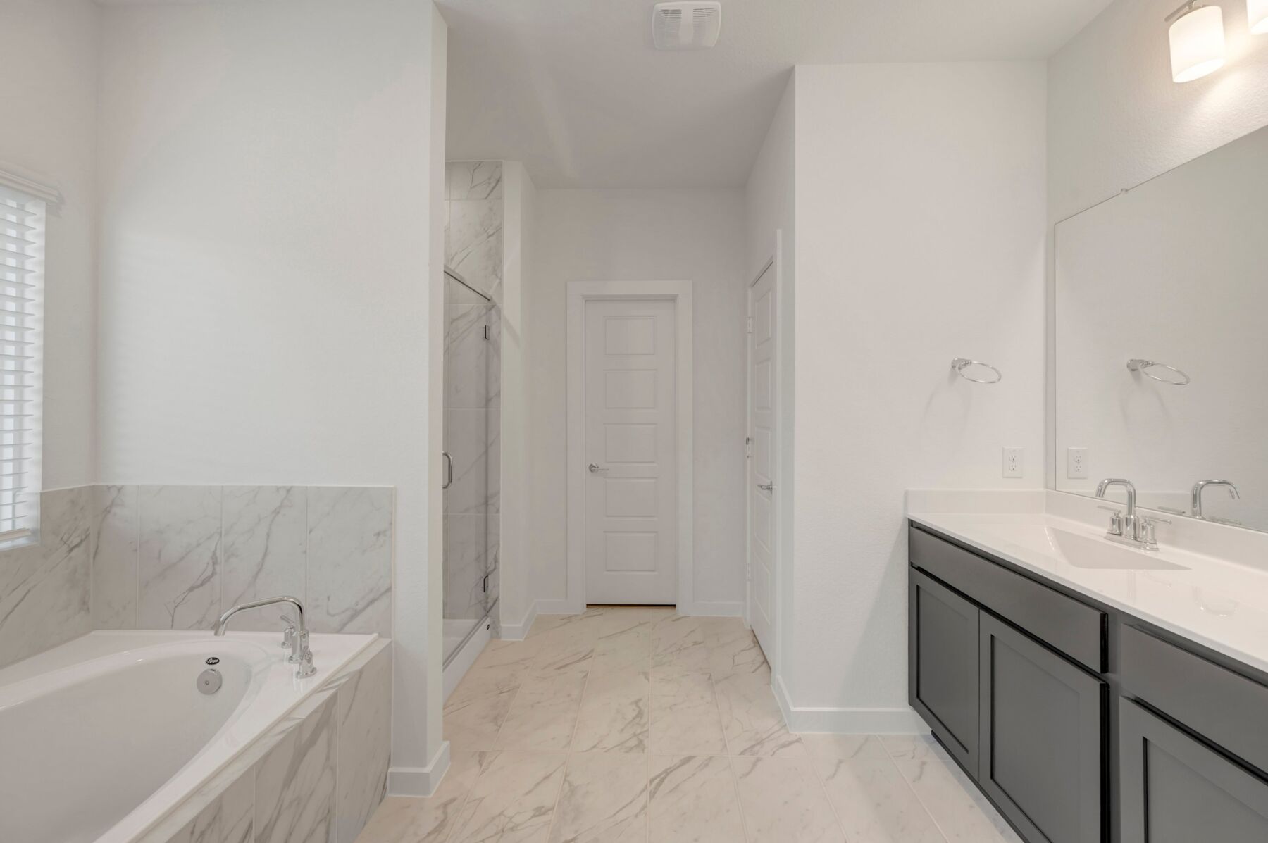 Owner's Bathroom