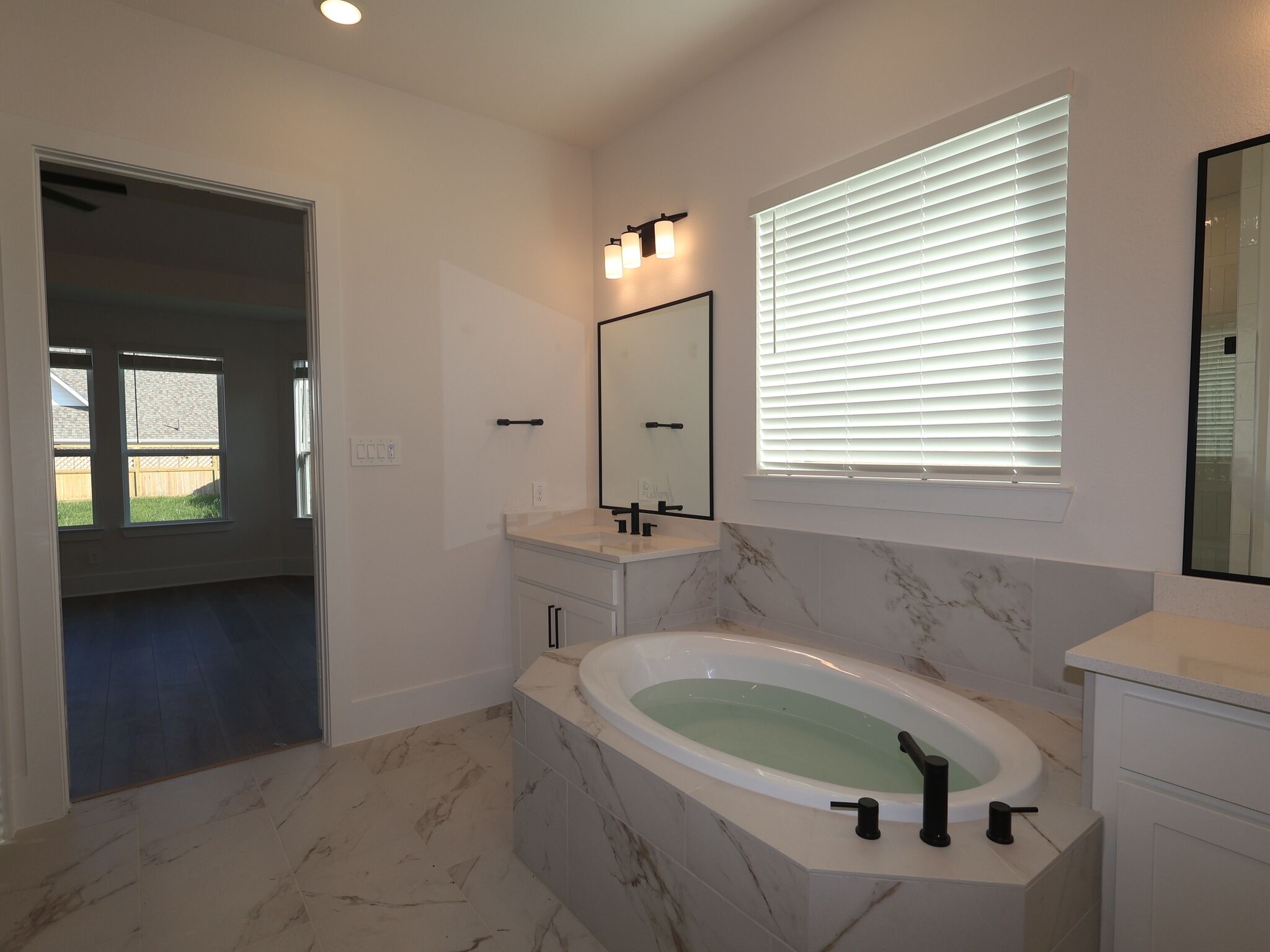 Owner's Bathroom