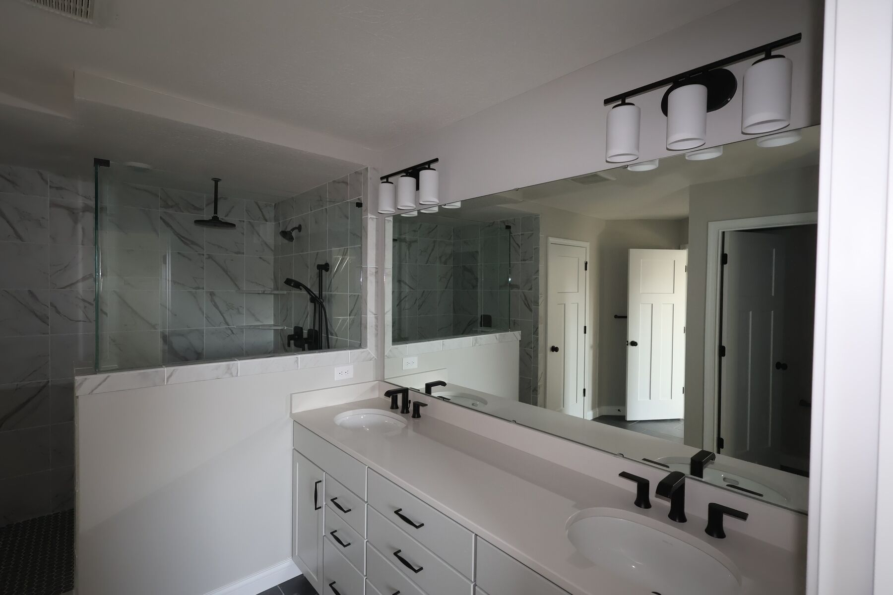 Owner's Bathroom