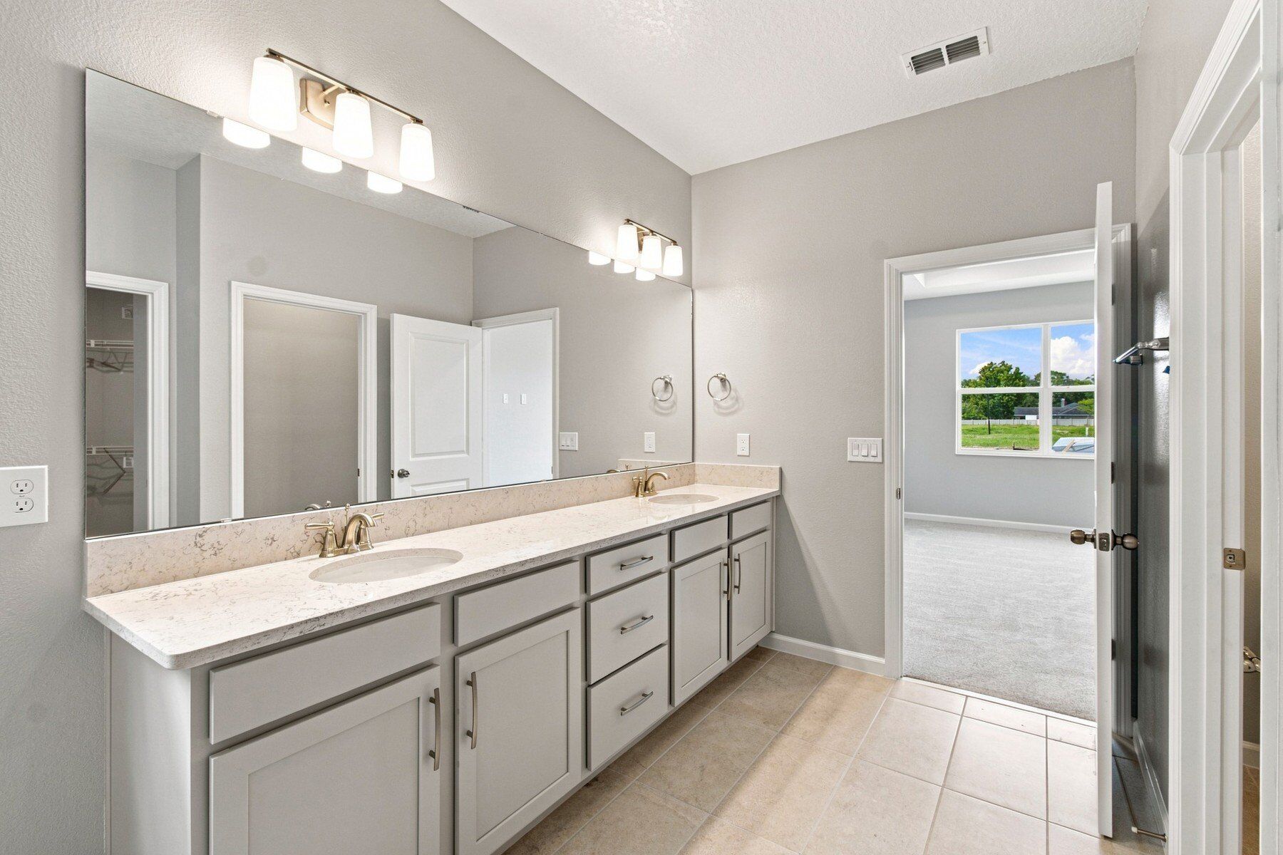 Owner's Bathroom
