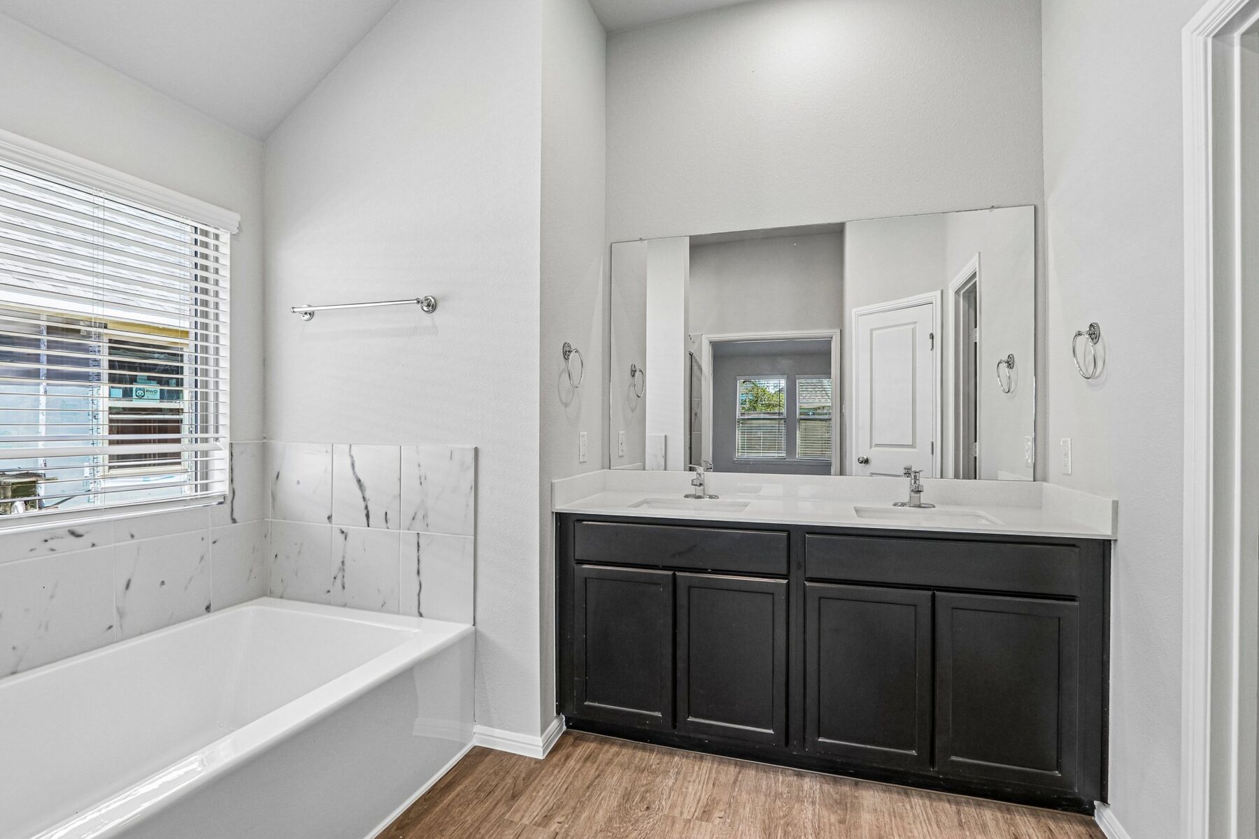 Owners Bathroom