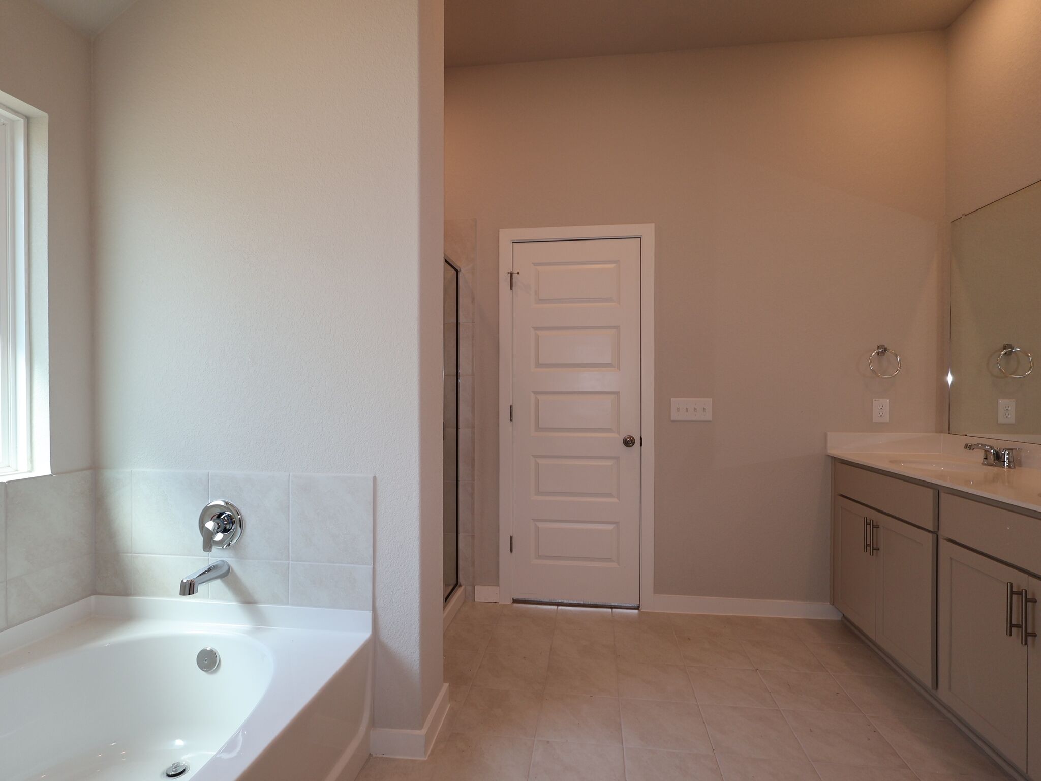 Owner's Bathroom