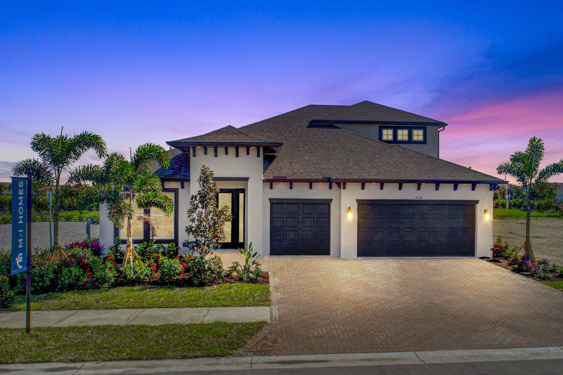 Promenade Estates on Palmer Ranch Exterior