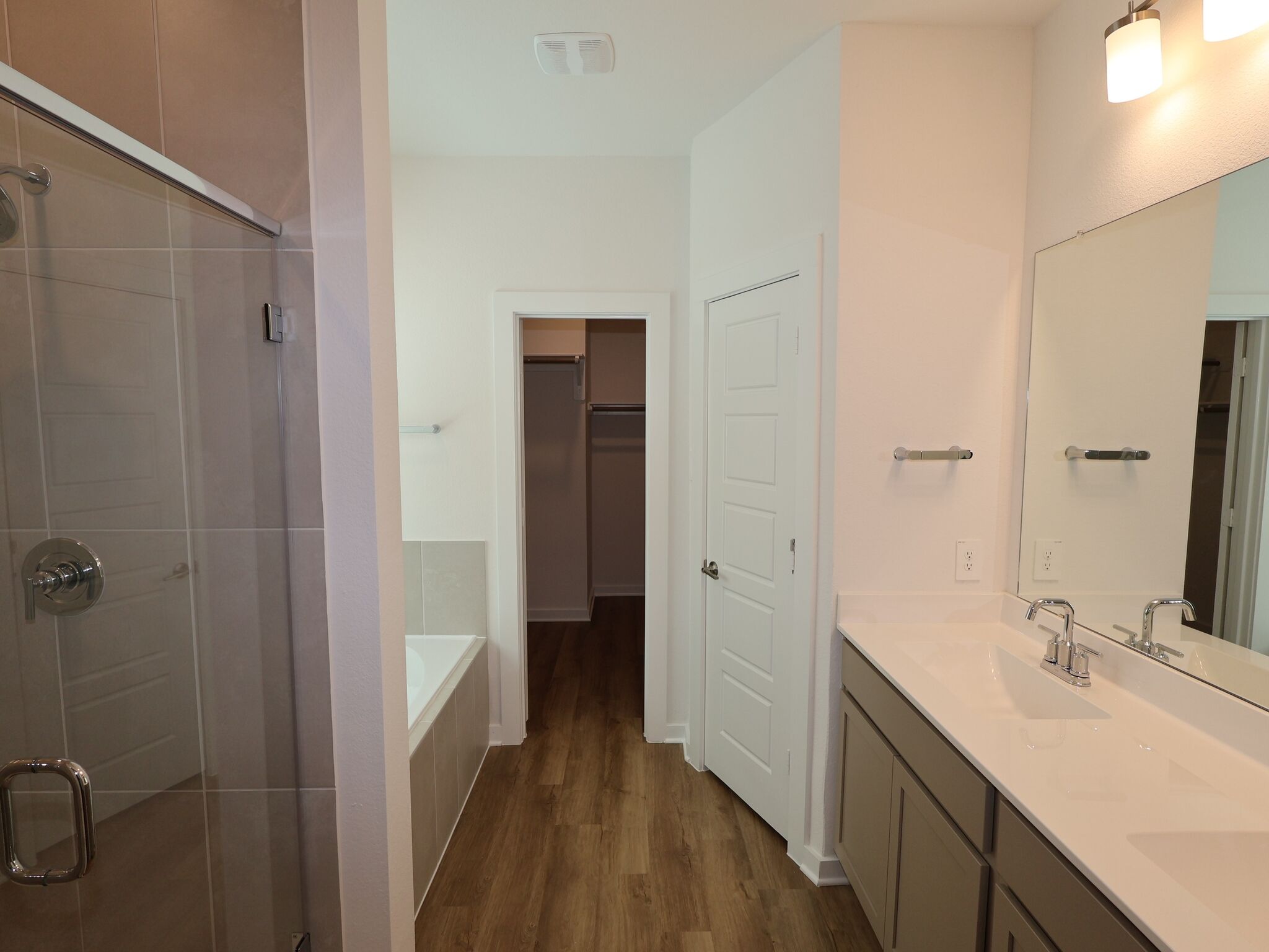 Owner's Bathroom