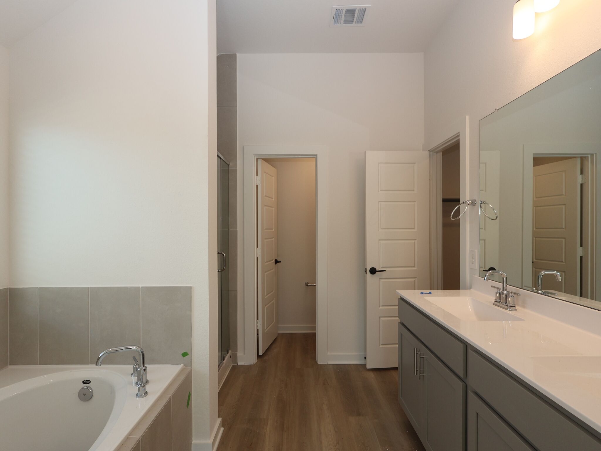 Owner's Bathroom