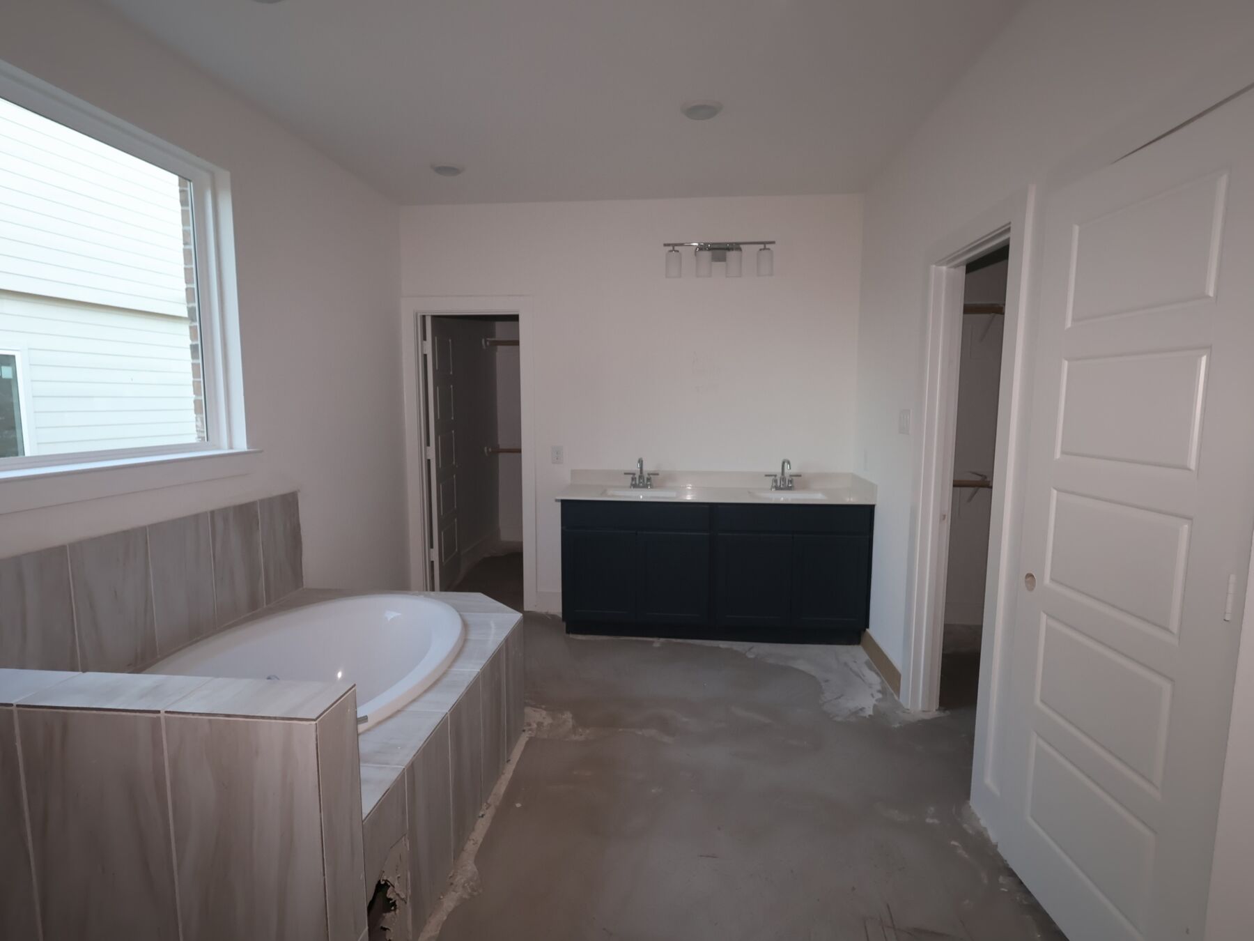 Owner's Bathroom