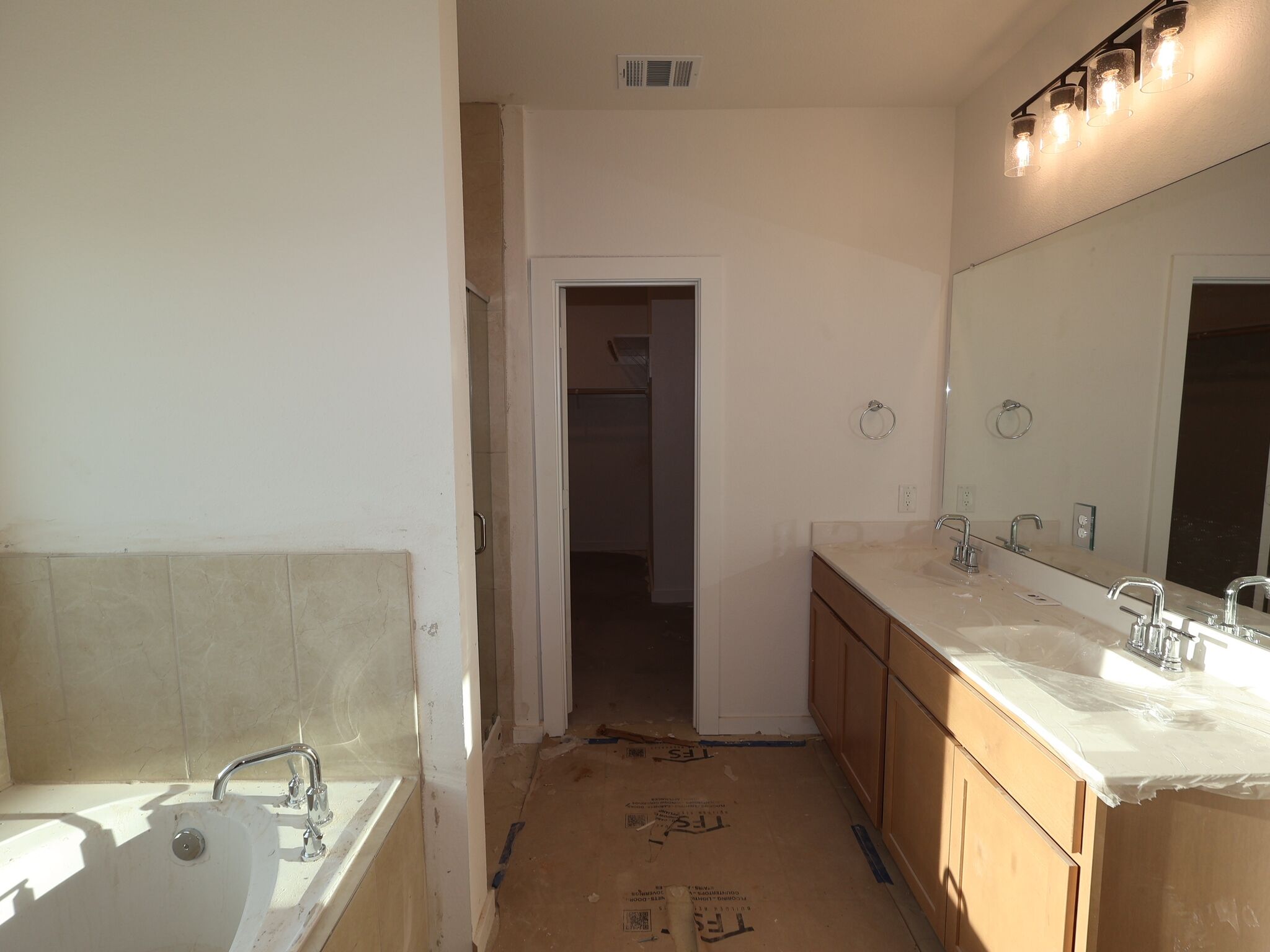 Owner's Bathroom