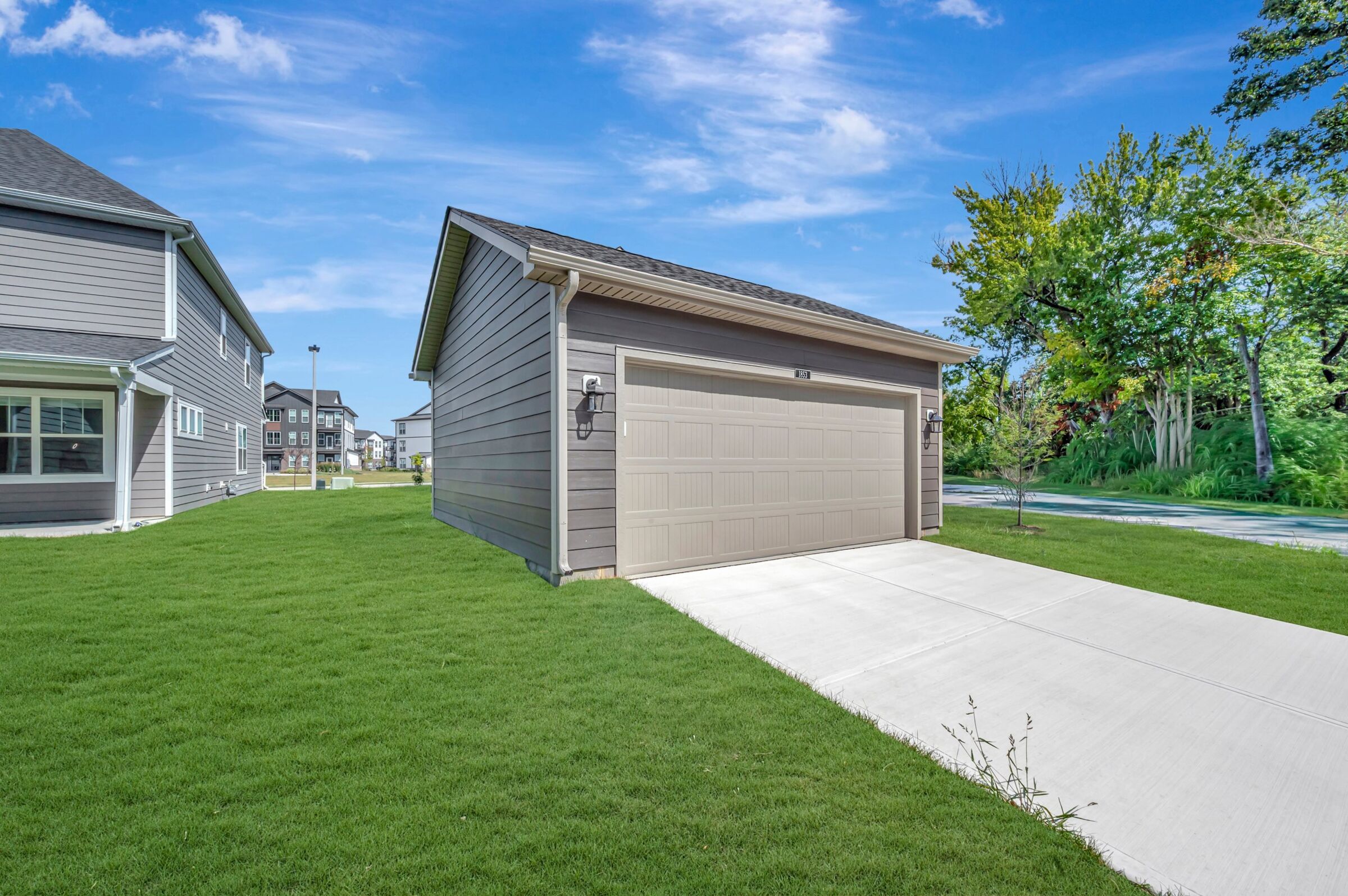 Exterior - Garage
