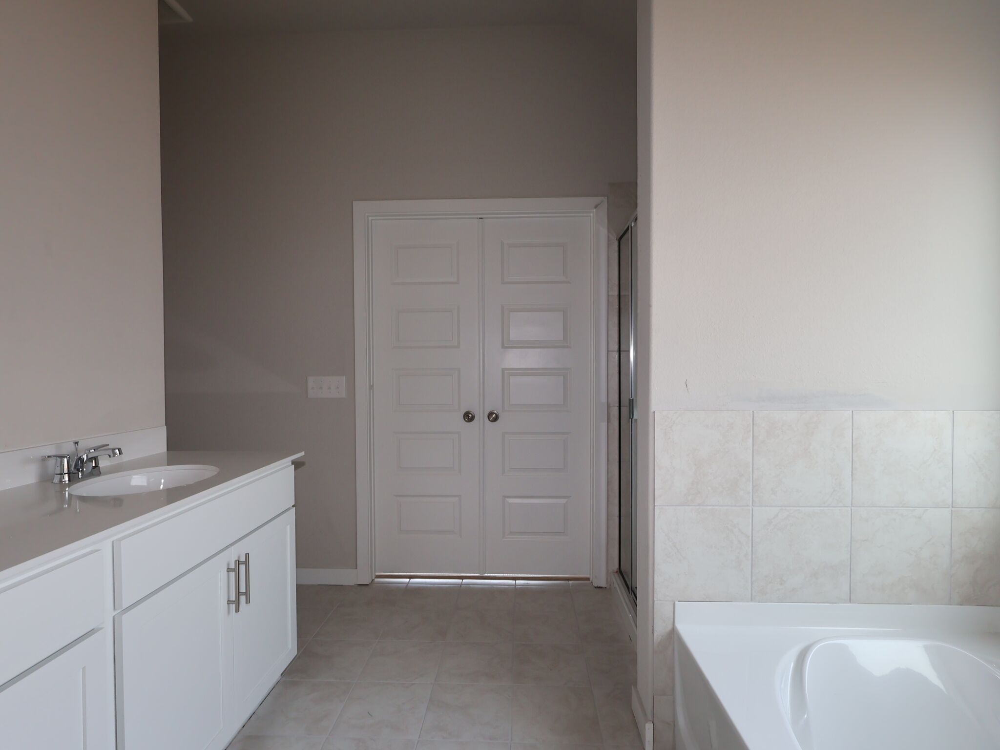 Owner's Bathroom