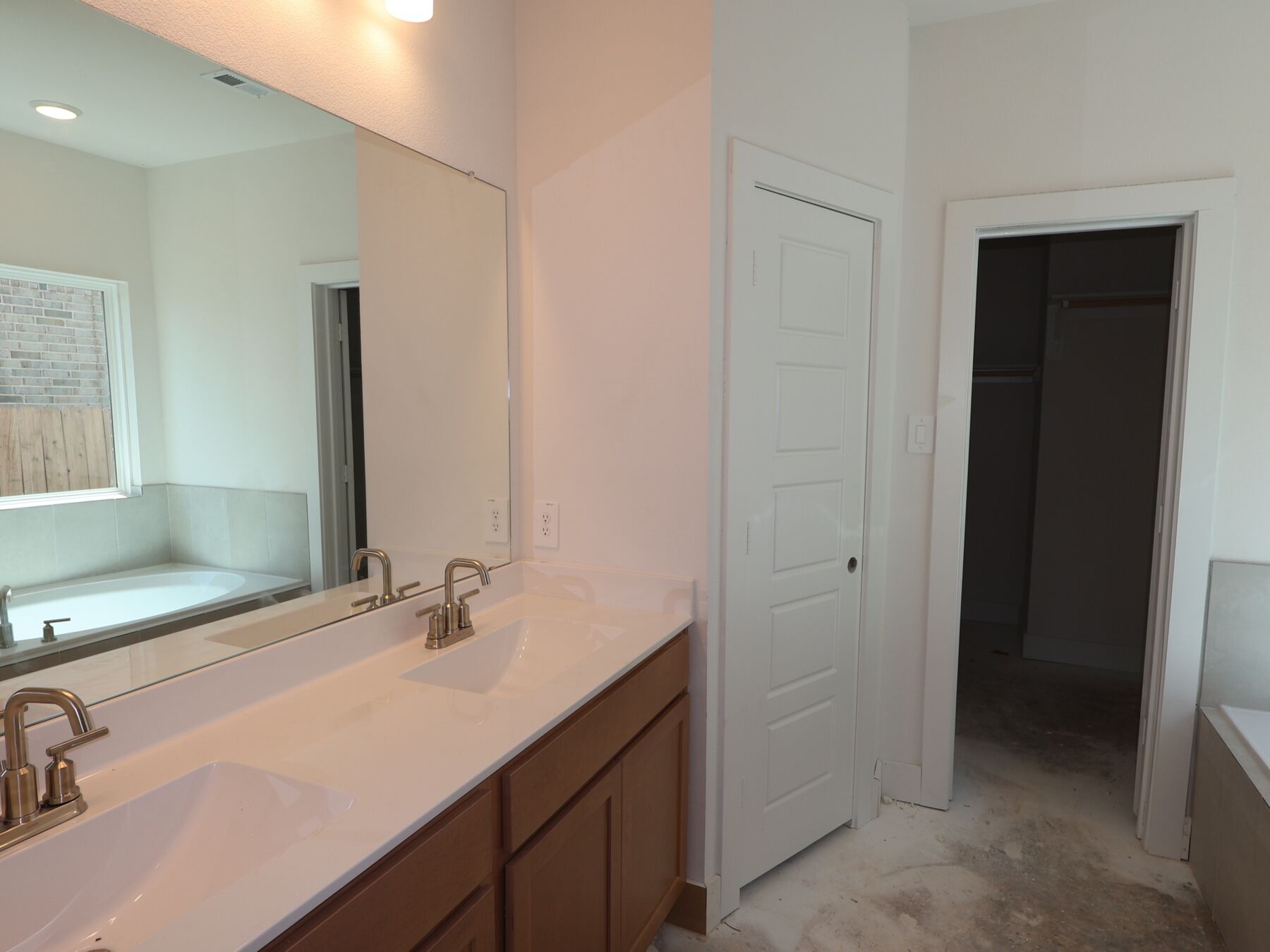 Owner's Bathroom