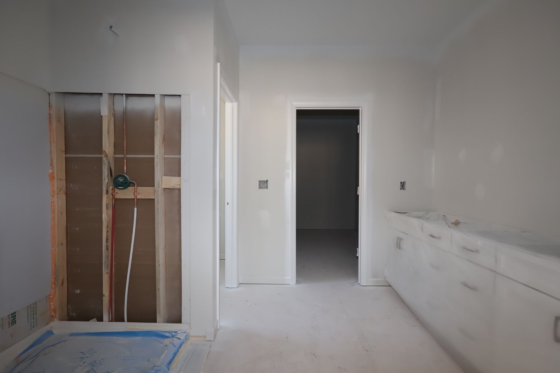 Owner's Bathroom