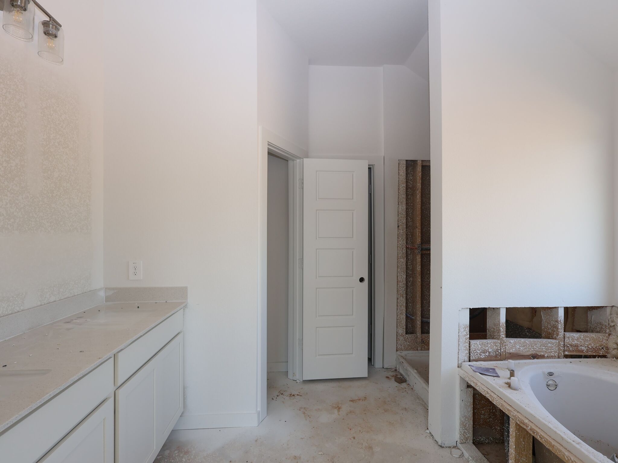 Owner's Bathroom