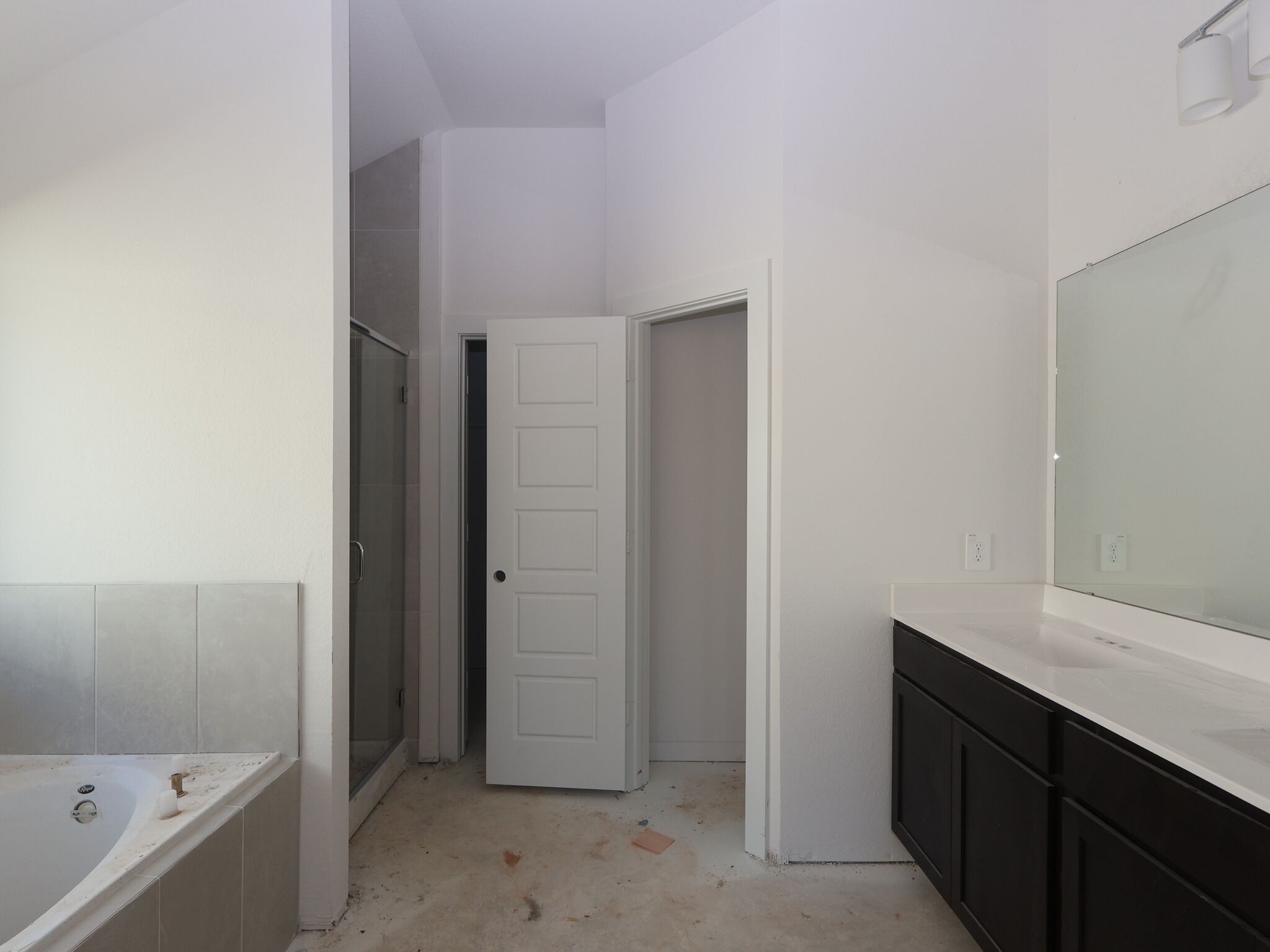 Owner's Bathroom