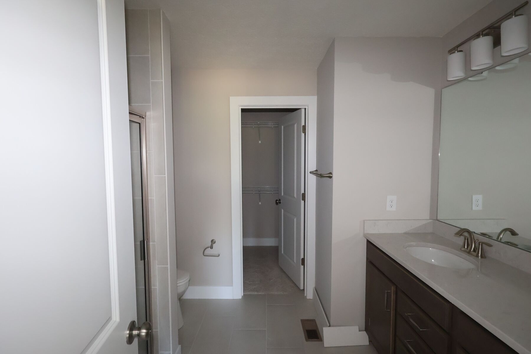 Owner's Bathroom