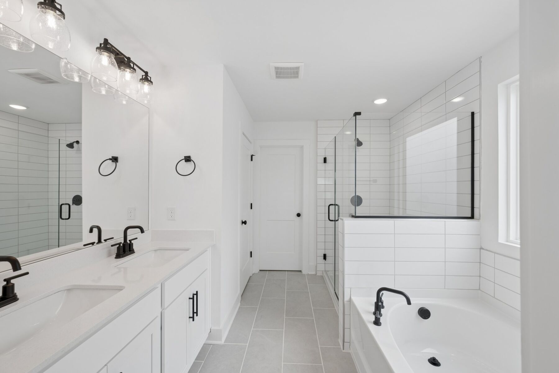 Owner's Bathroom