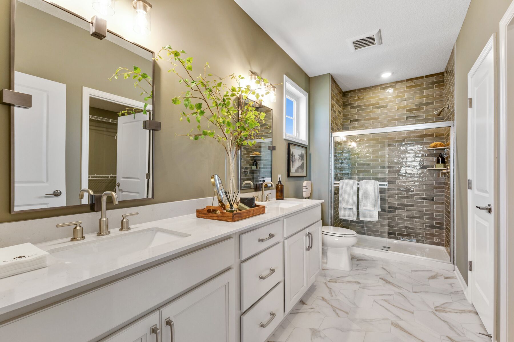 Owner's Bathroom