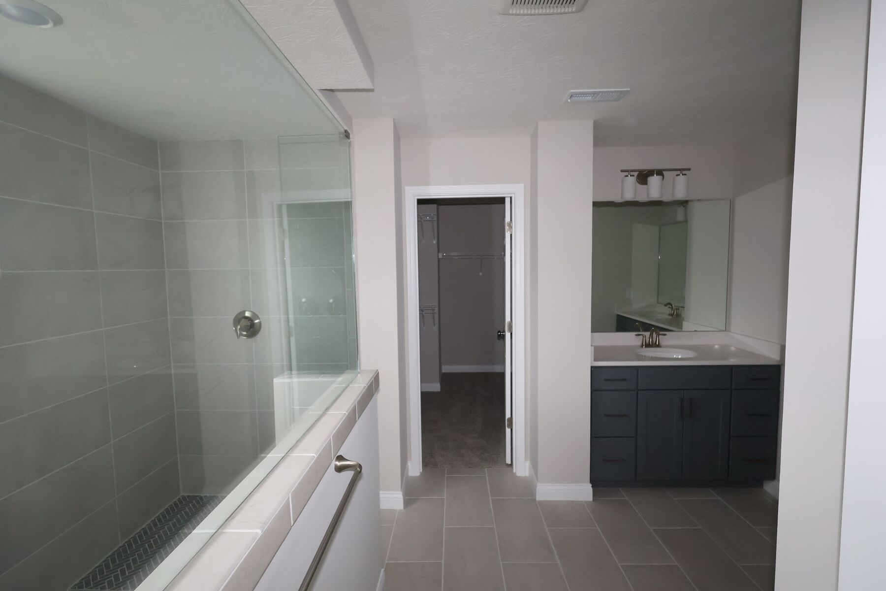 Owner's Bathroom