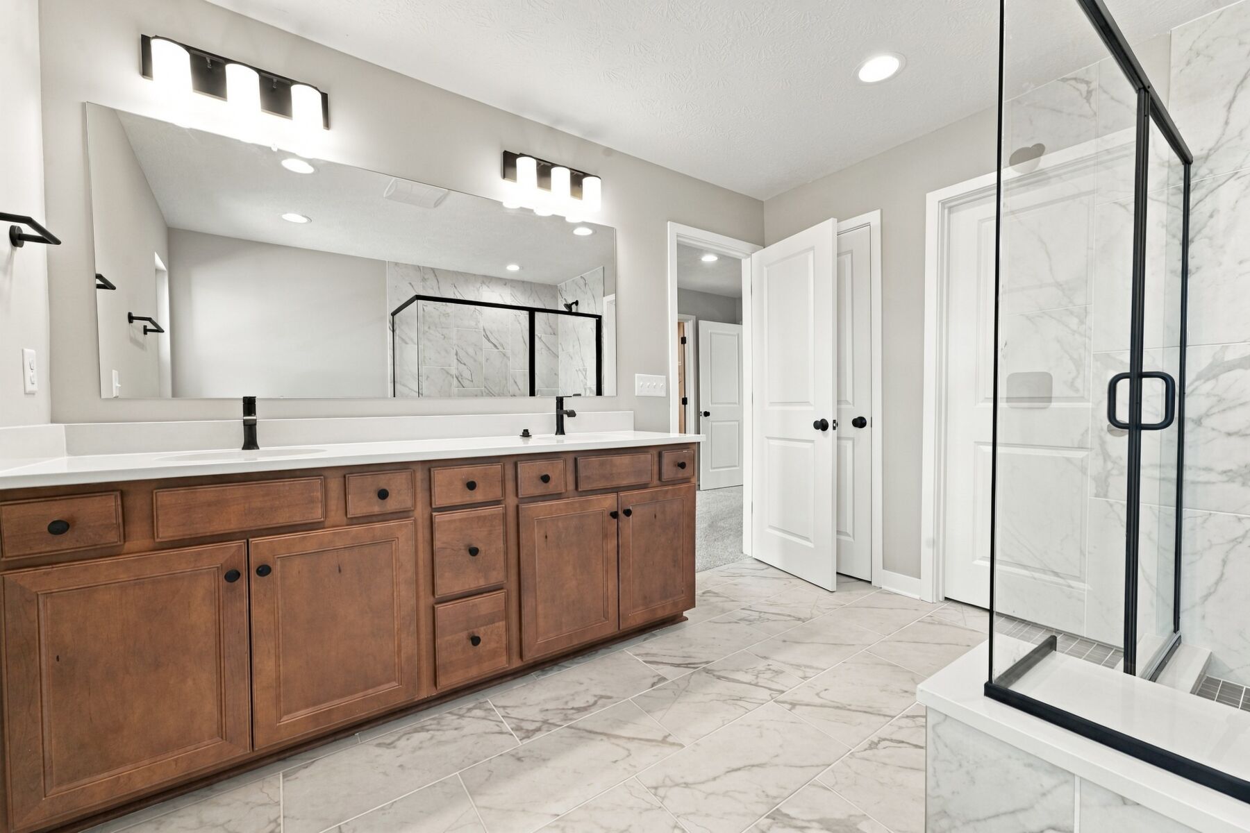 Owner's Bathroom