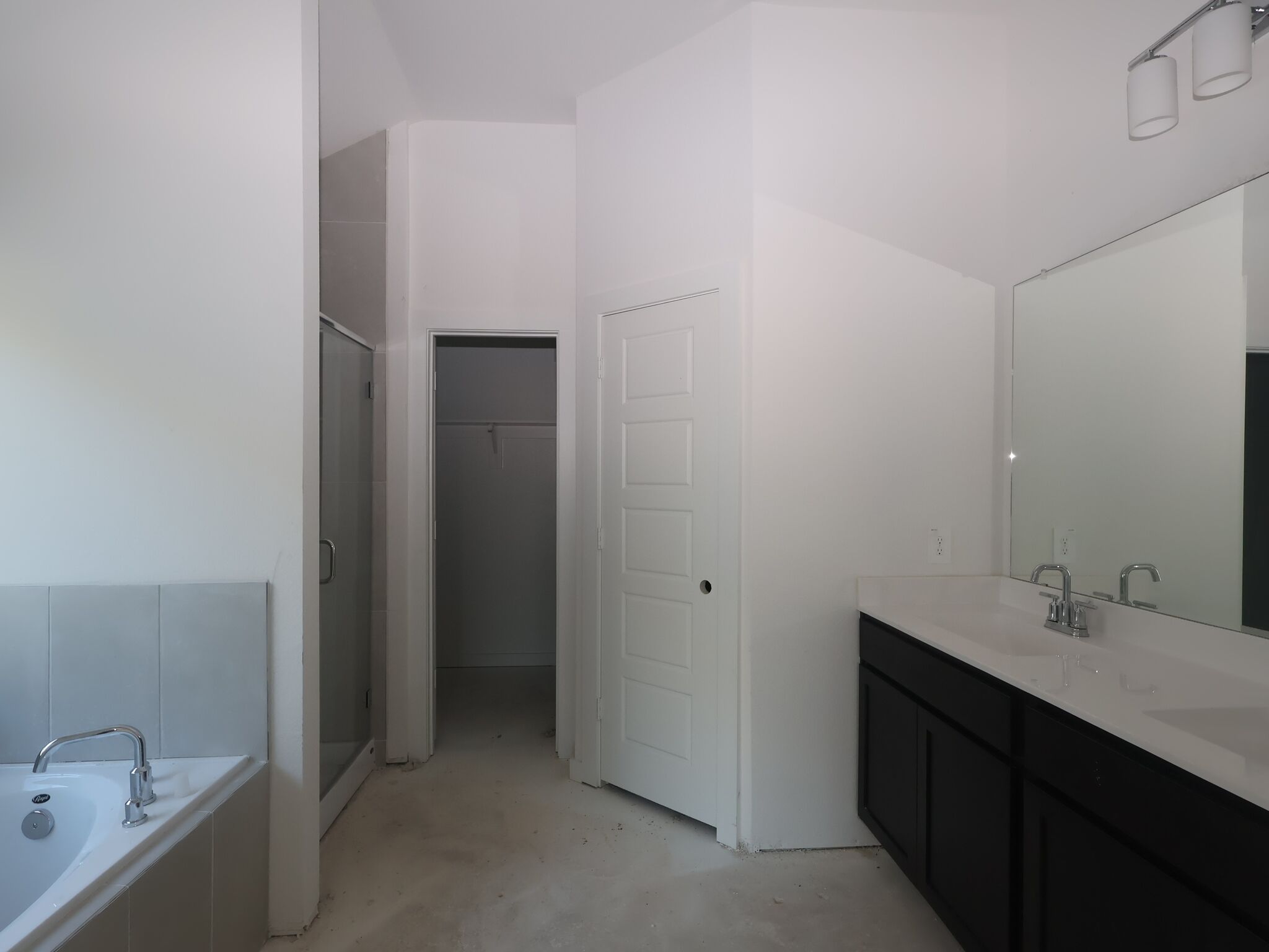 Owner's Bathroom
