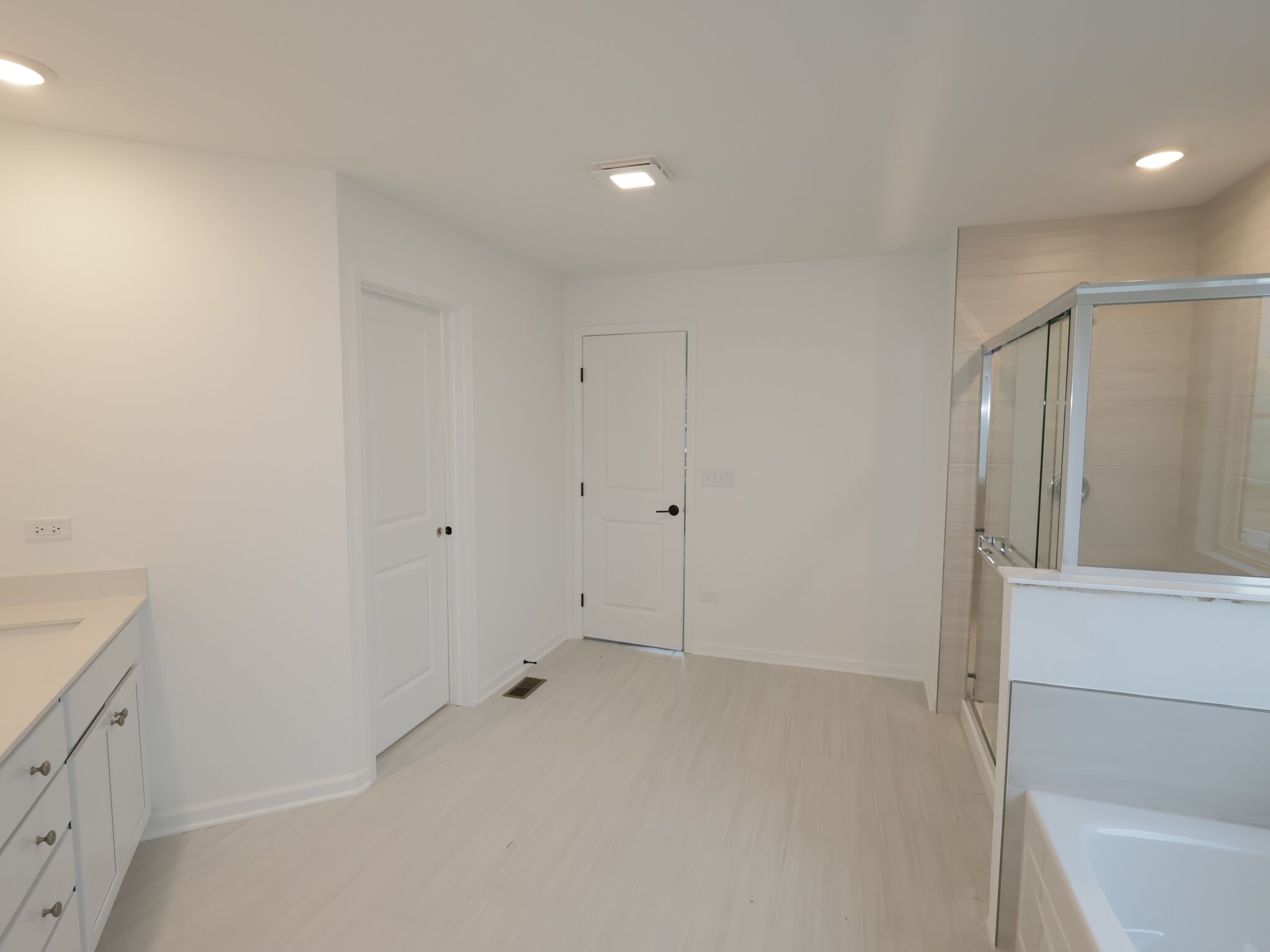 Owner's Bathroom