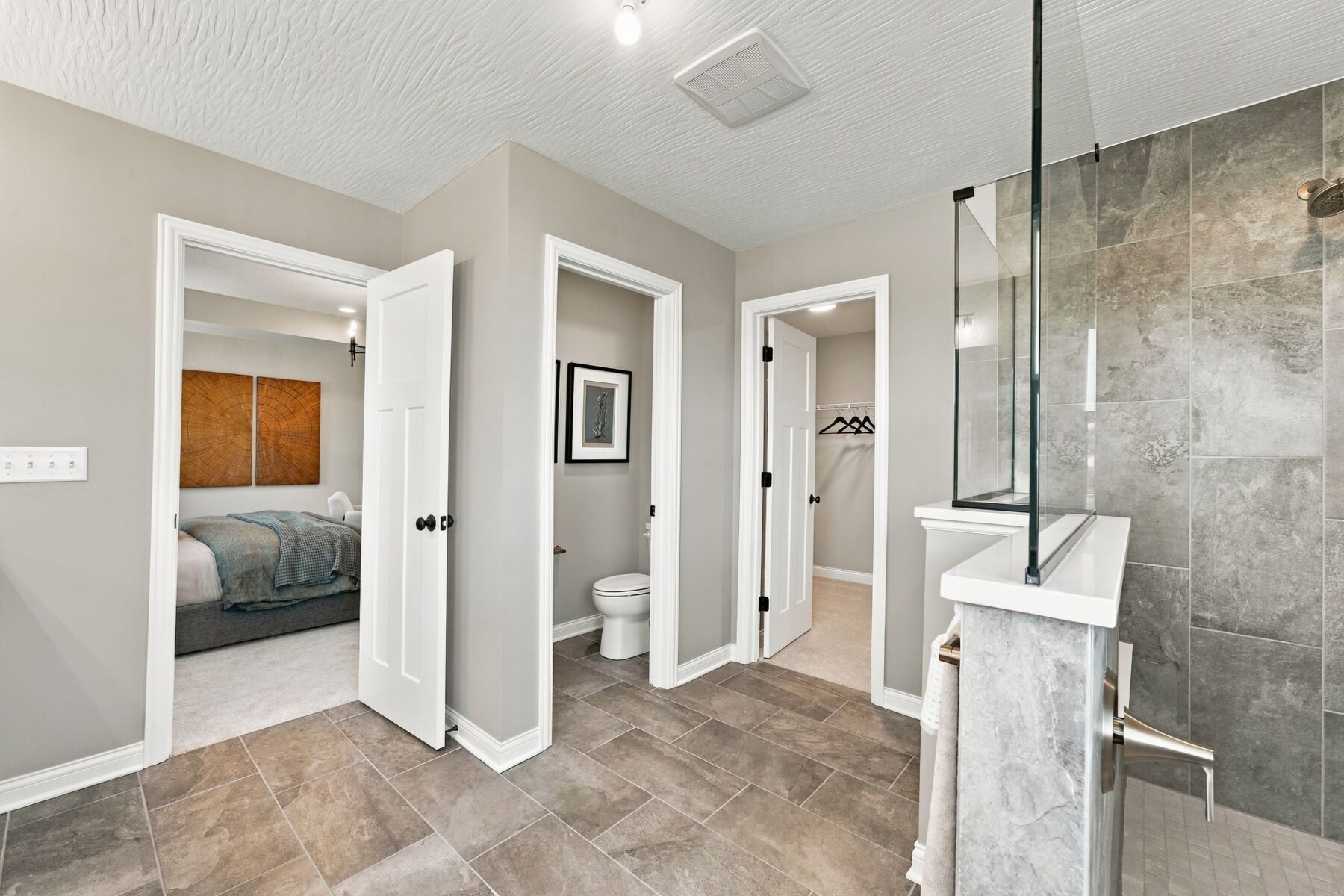 Owner's Bathroom