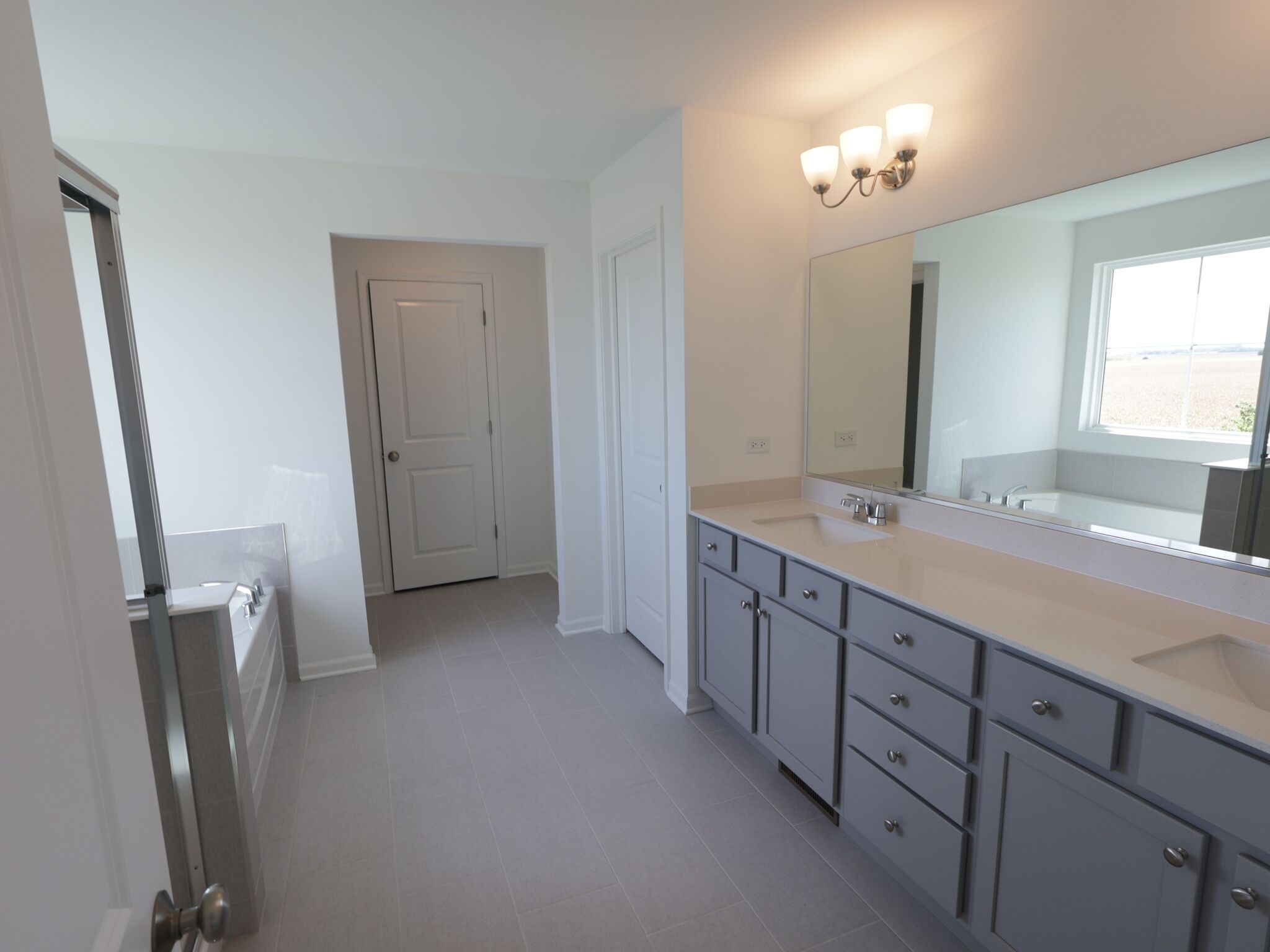 Owner's Bathroom
